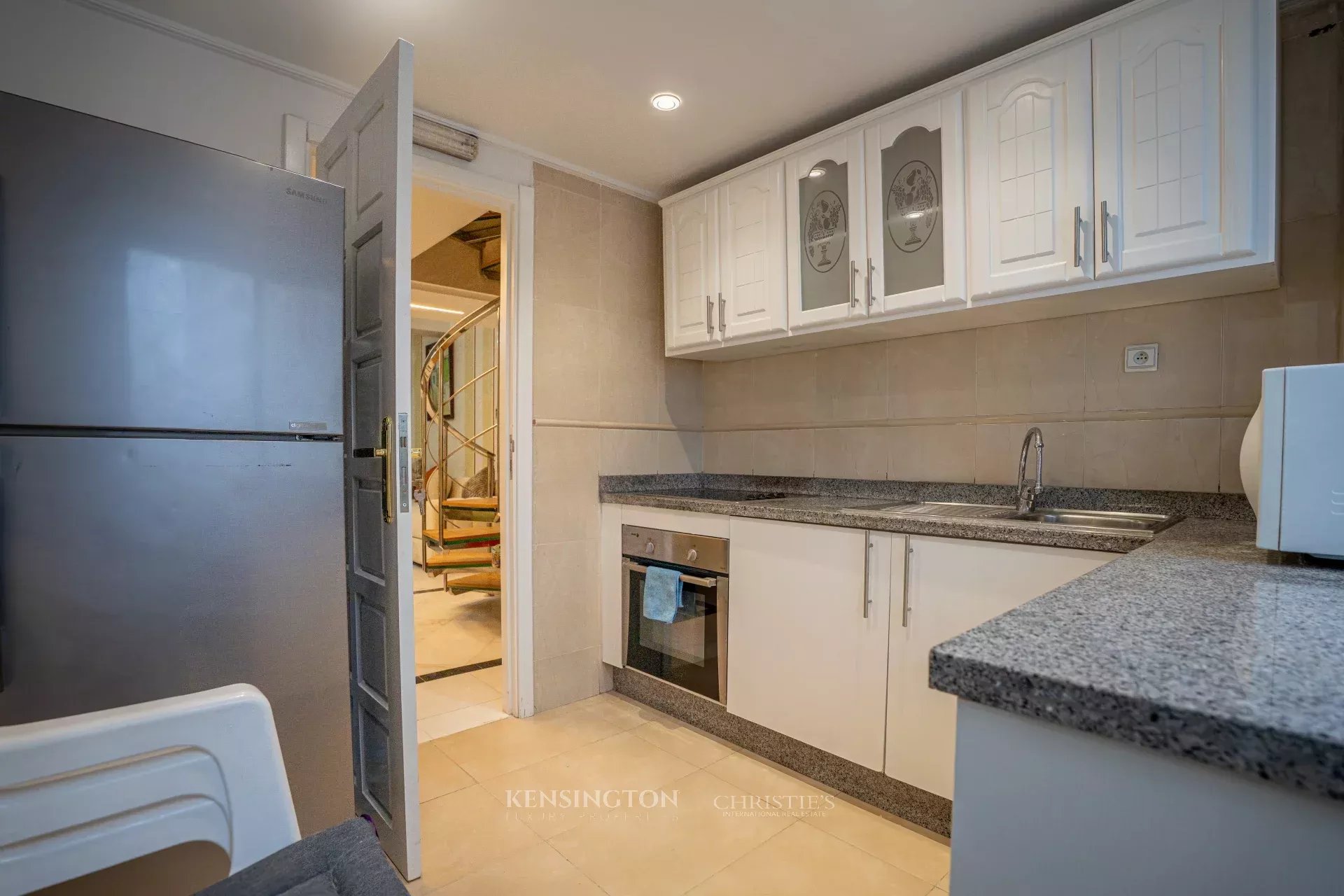 3 Bedroom Apartment/Flat's Image 17