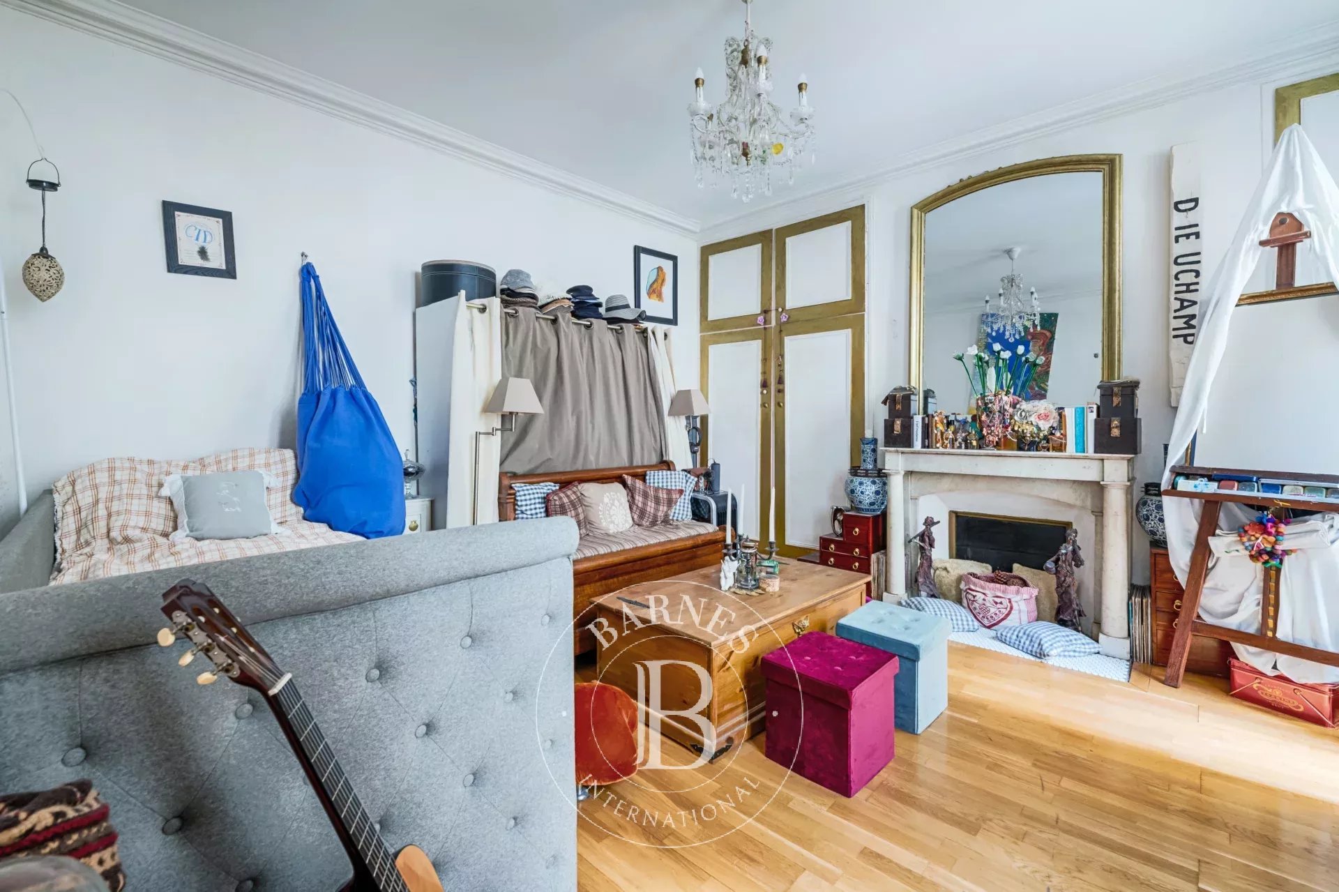 Daire Paris 3ème - picture 9