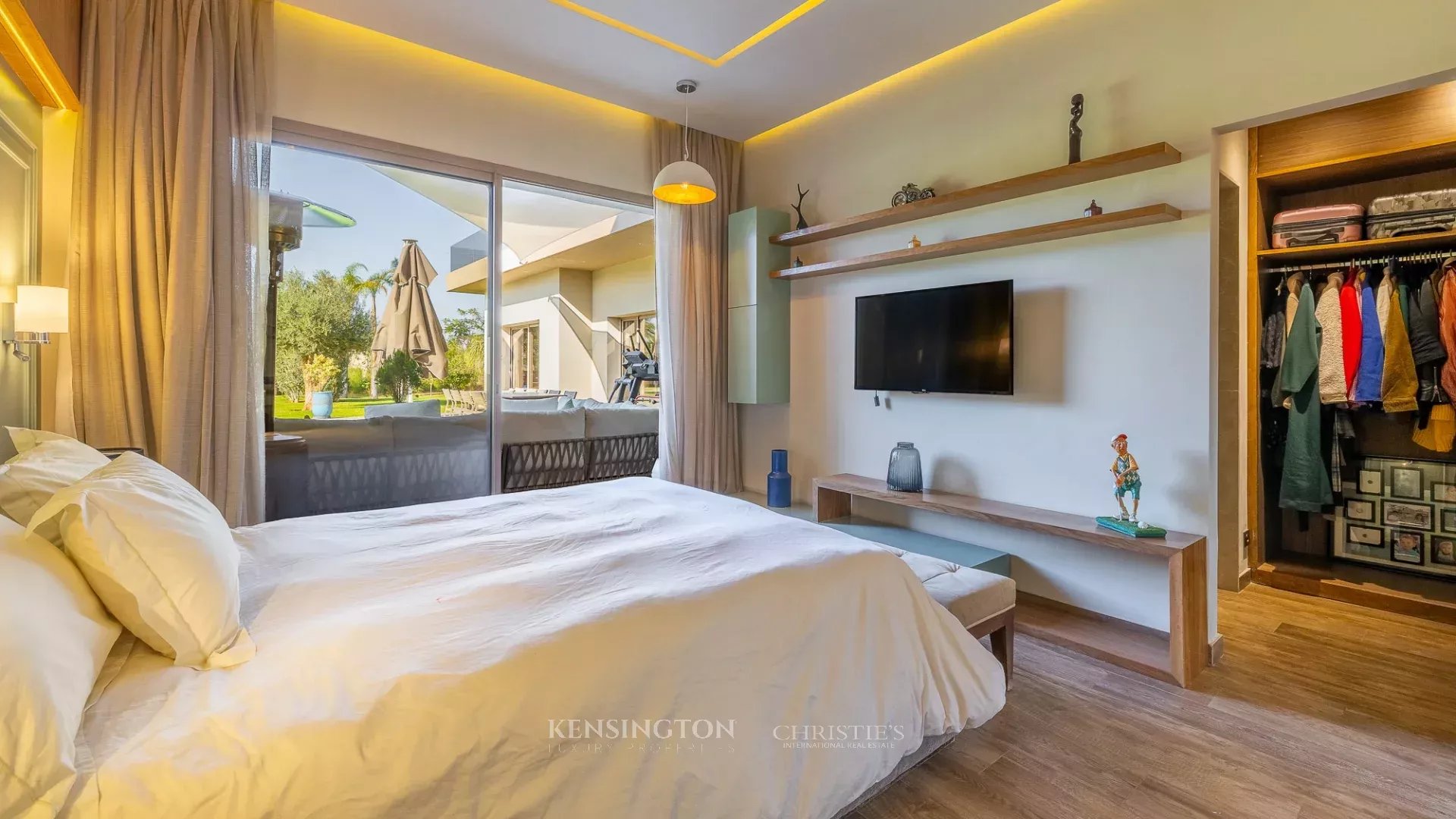 5 Bedroom Villa/Townhouse's Image 40