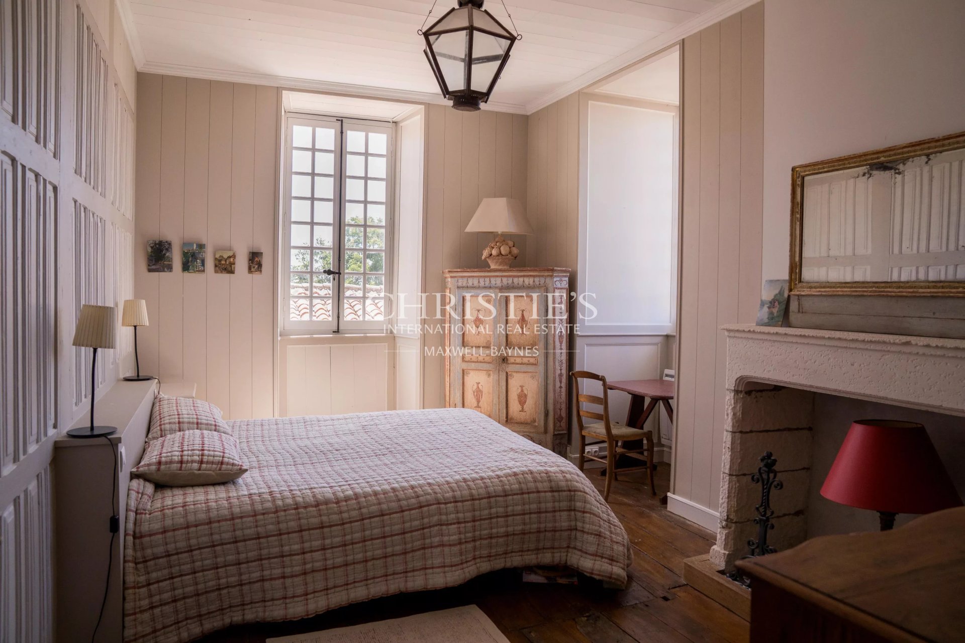 8 Bedroom Villa/Townhouse's Image 14
