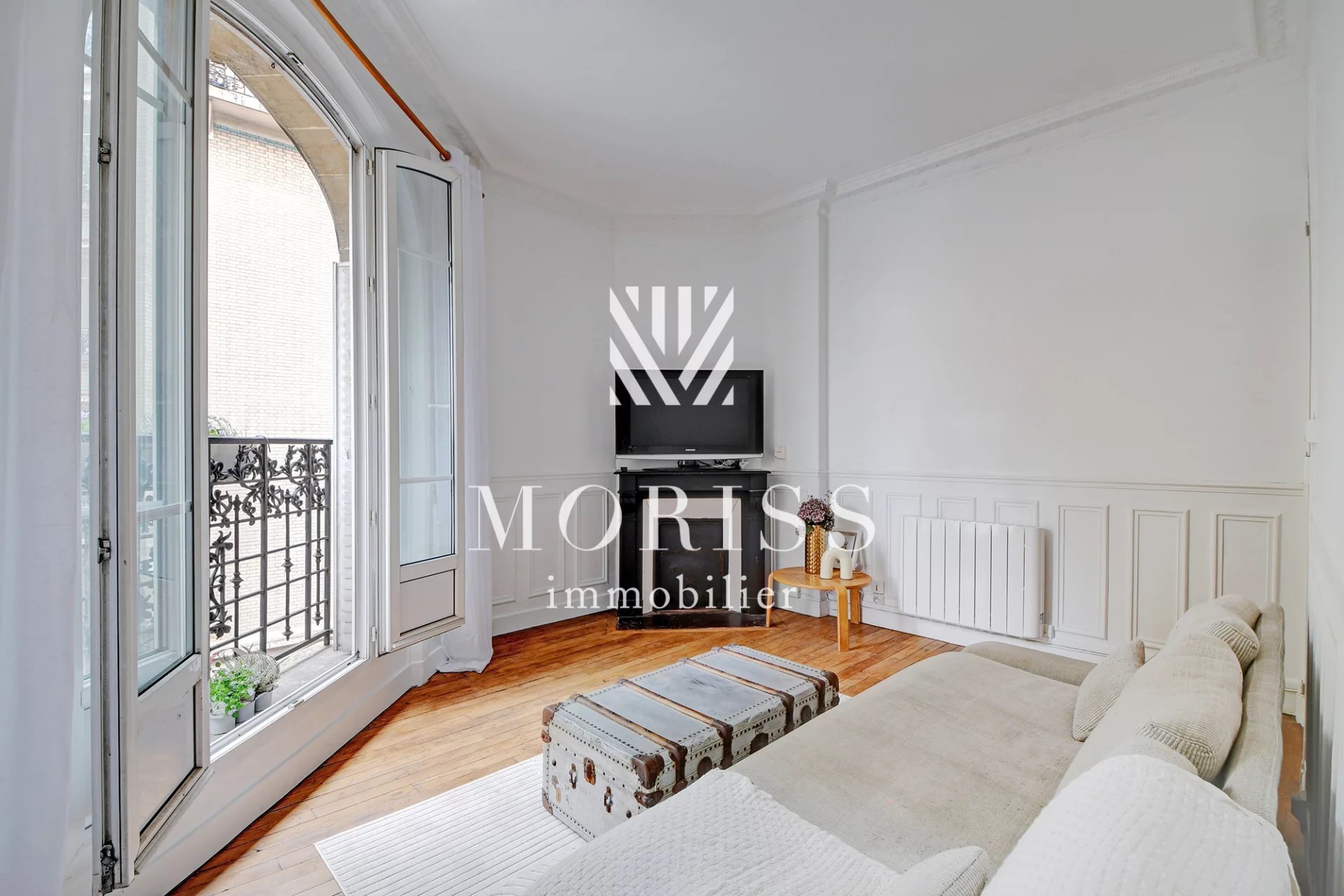 Clichy Place de la République - Appartement 3 pièces de 49 M2 - Image Array