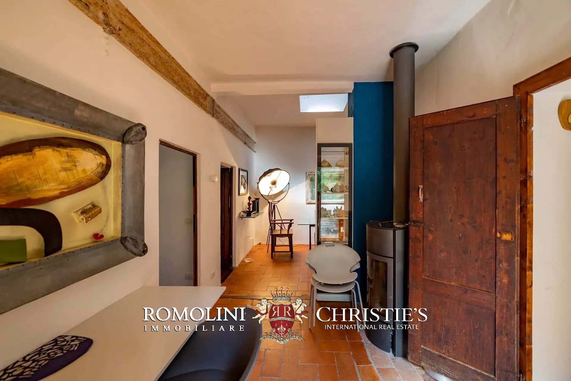 11 Bedroom Villa/Townhouse's Image 110