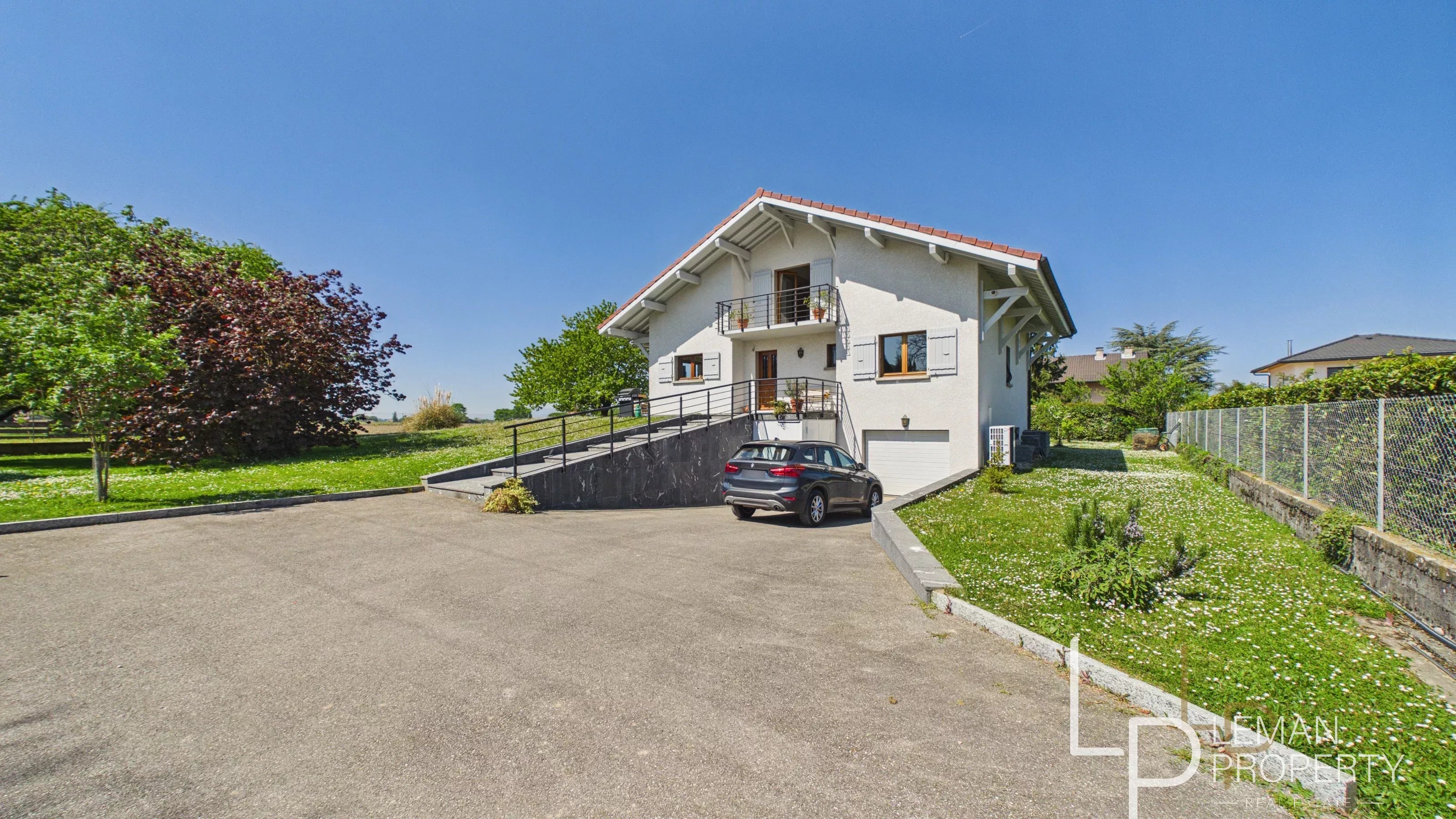 Vente de  à  au prix de 3800€