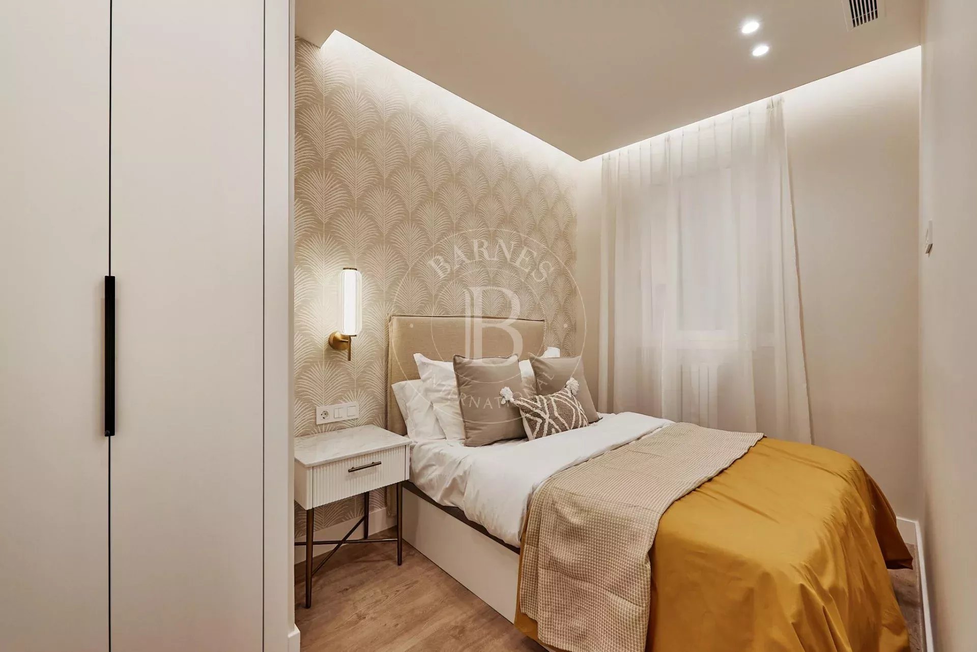 Daire Madrid - picture 15