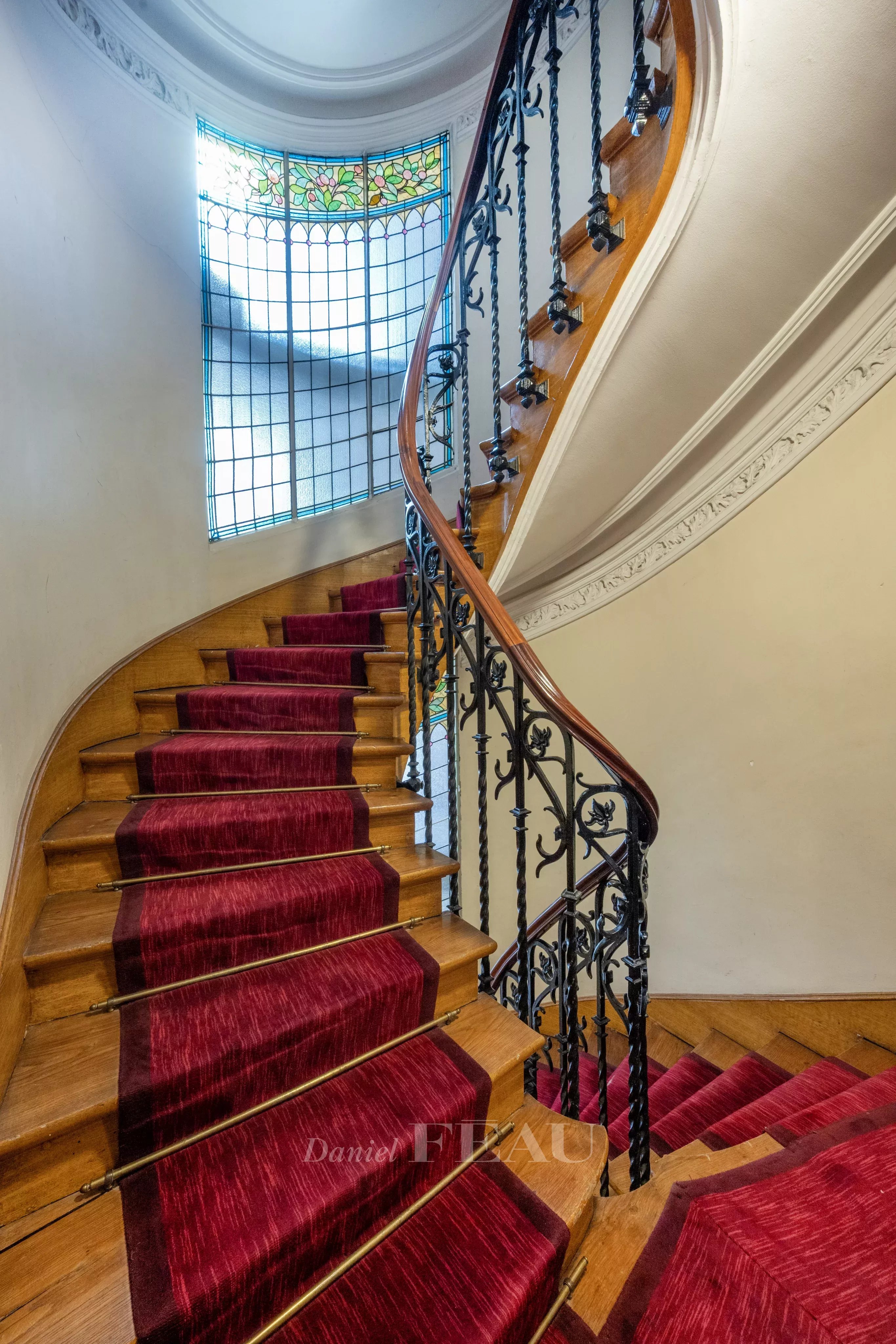 Sale Apartment Paris 3rd