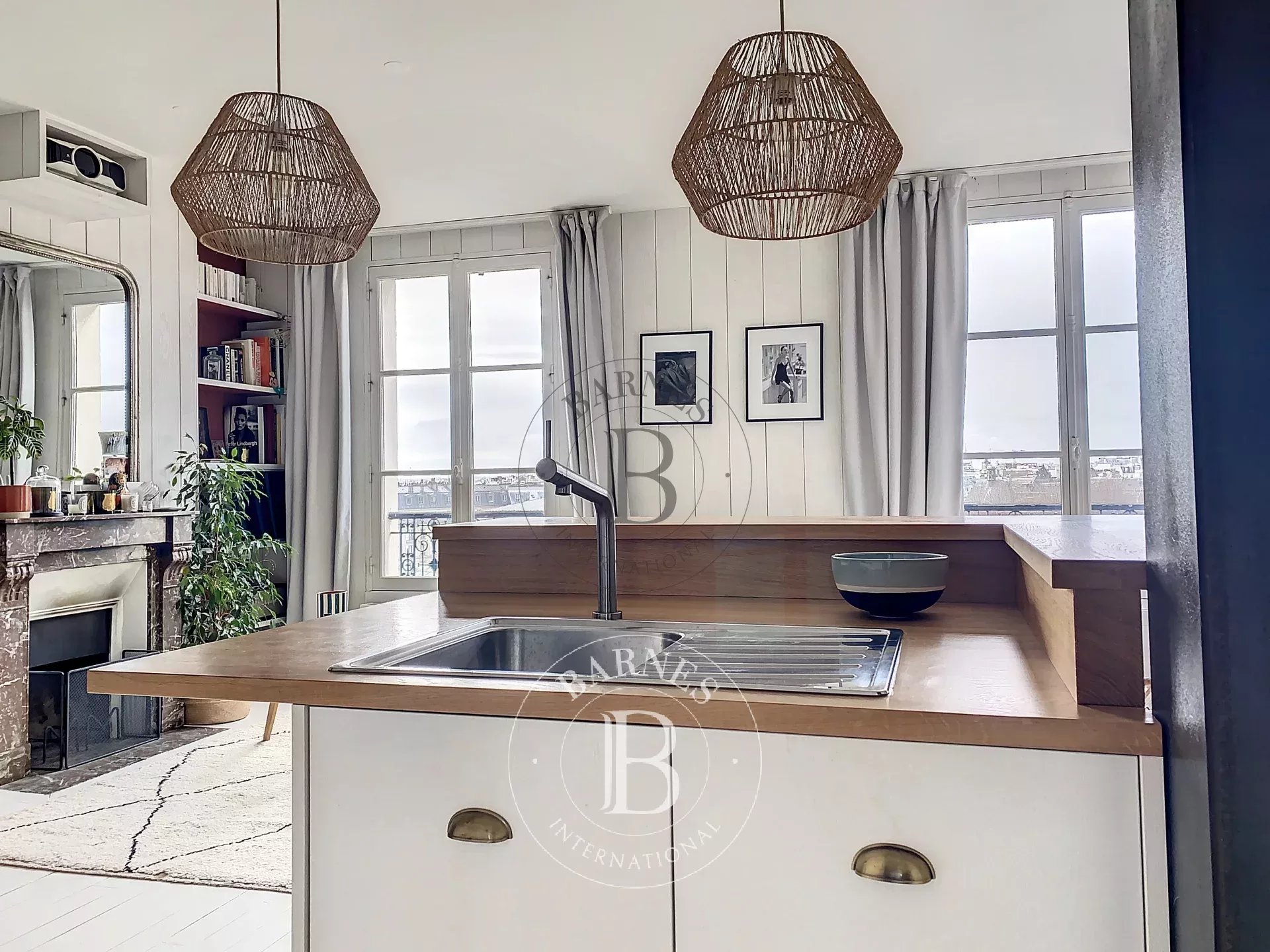 Daire Paris 10ème - picture 7