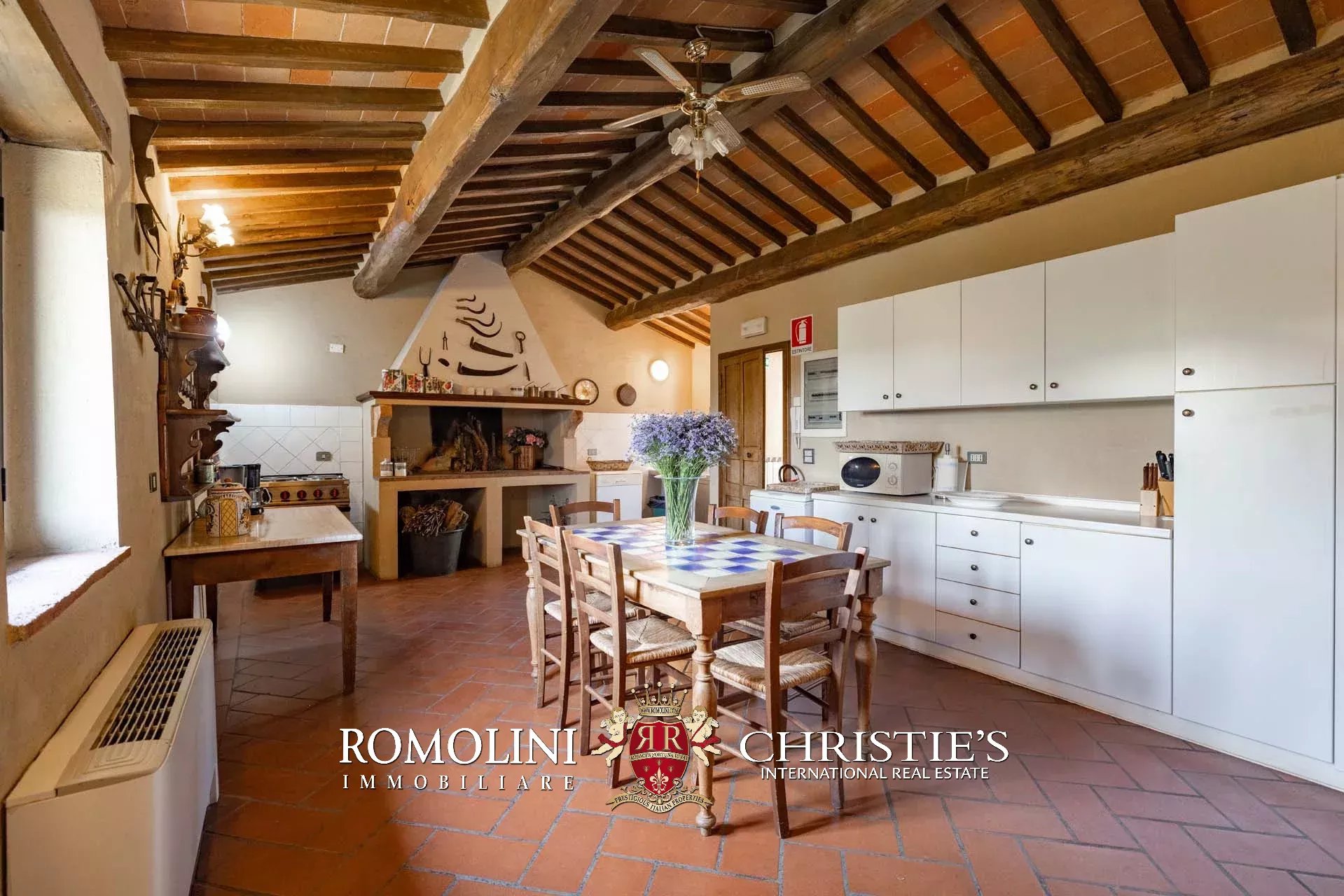 10 Bedroom Villa/Townhouse's Image 52