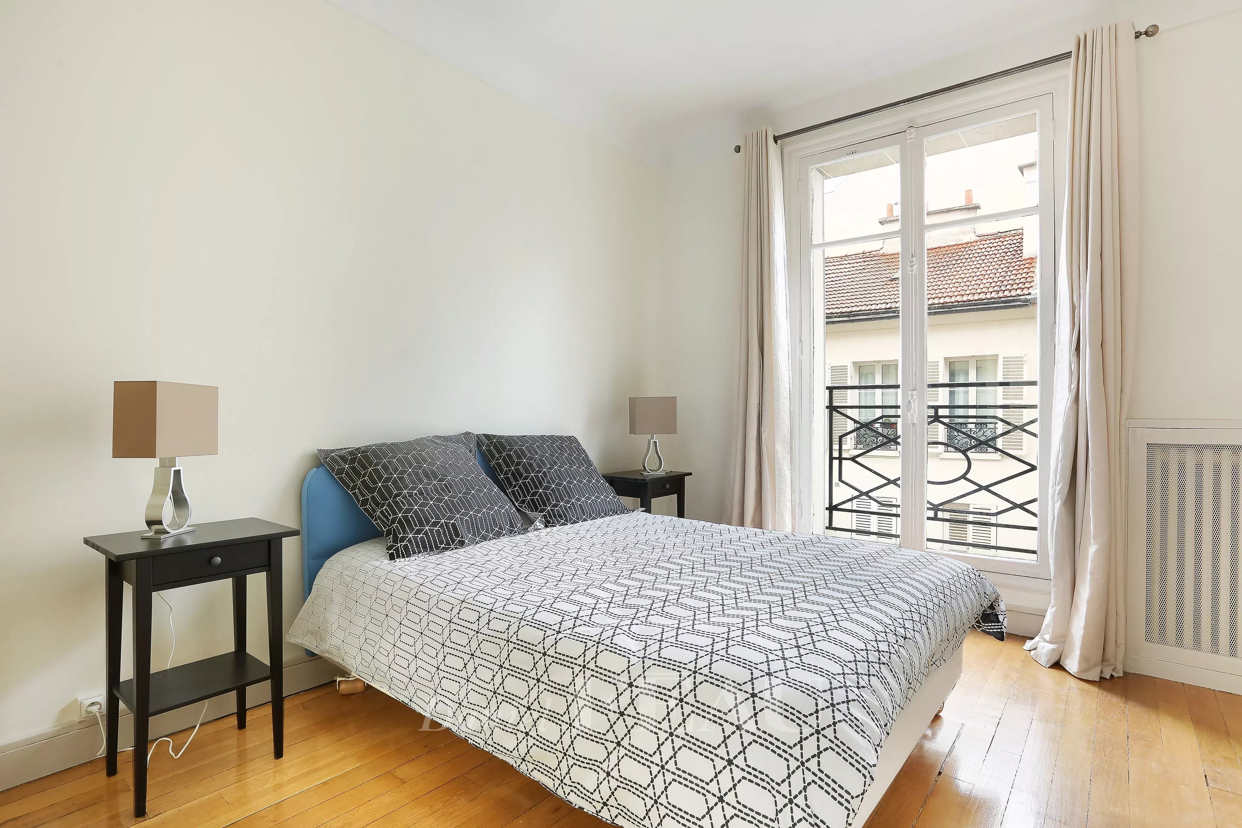Rental Apartment Paris 17th