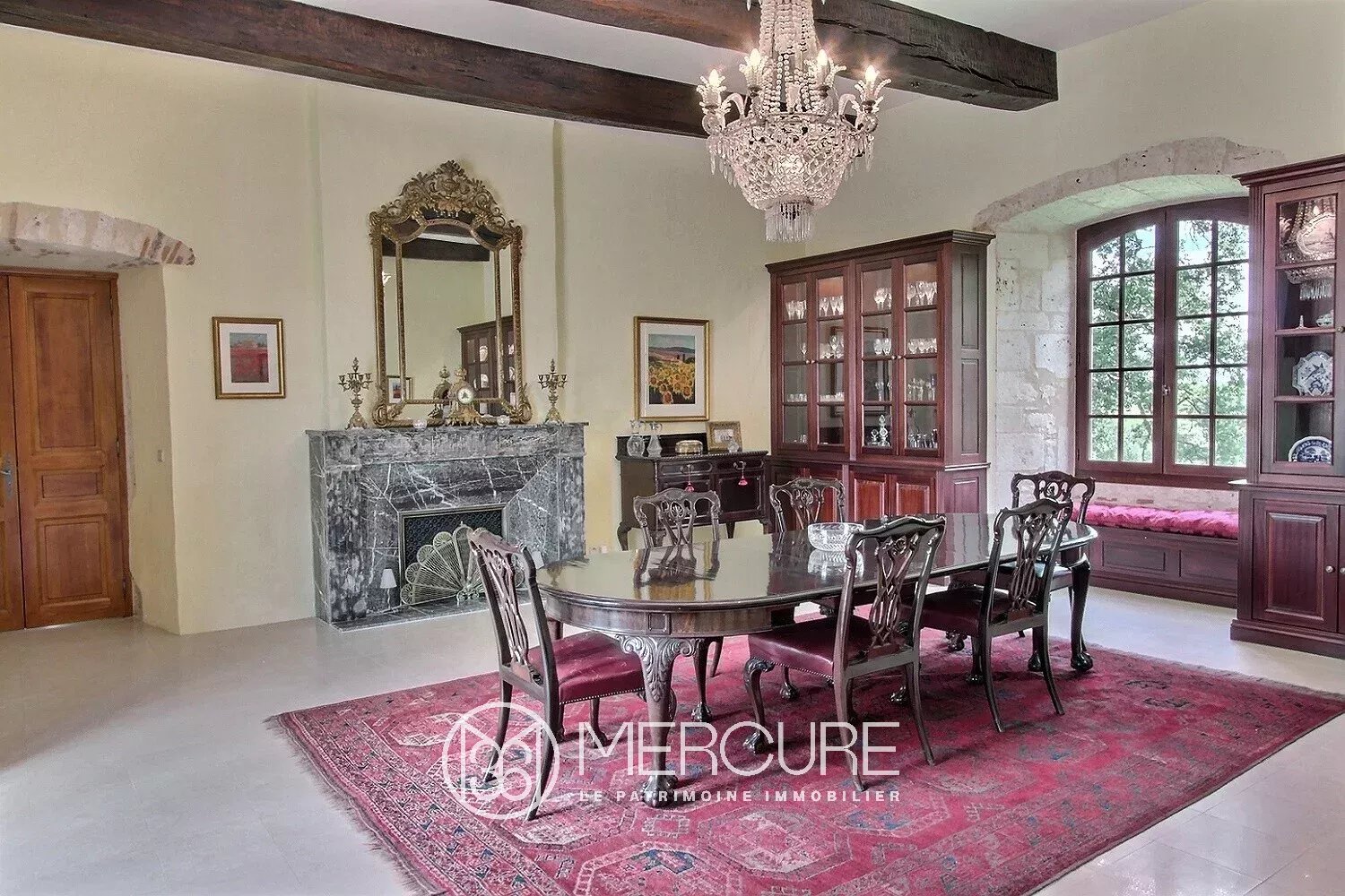 Renovated 15-18th centuries chateau - 8059TS