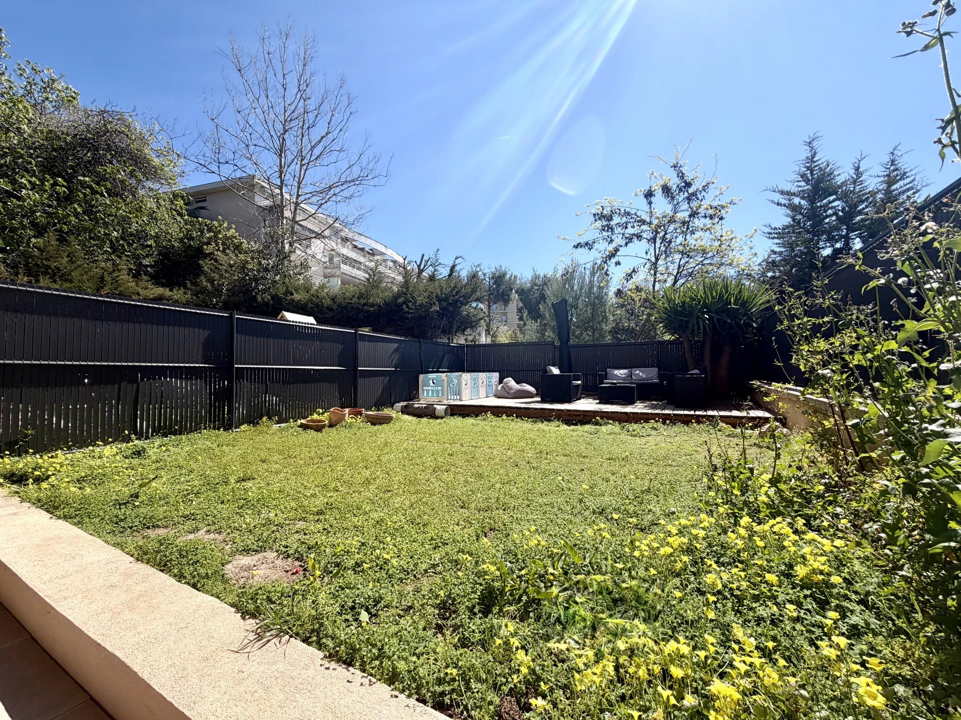 3 PIÈCES - SAINTE MARGUERITE - TERRASSE - JARDIN - GARAGE