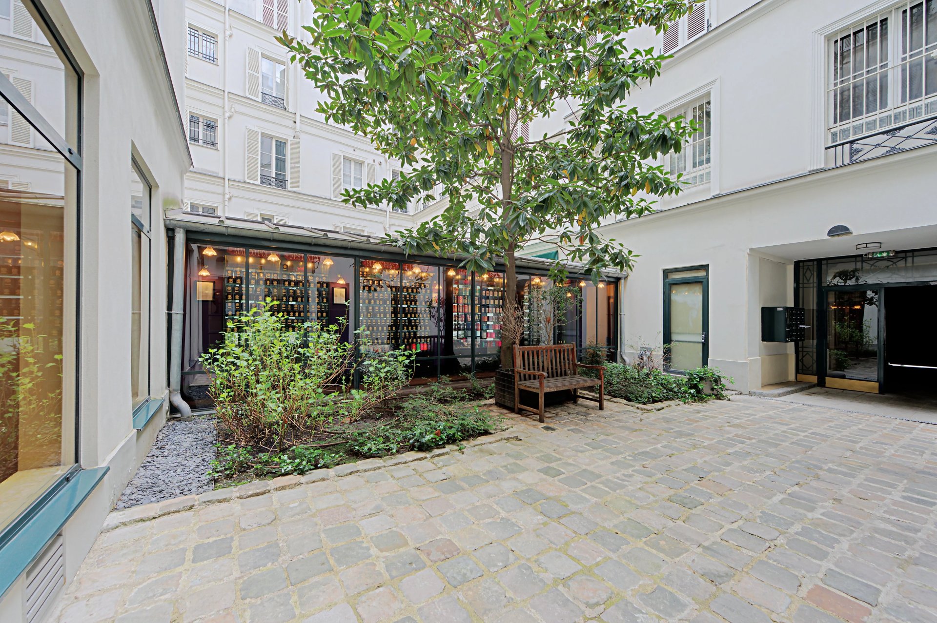 1 Bedroom Apartment/Flat's Image 12