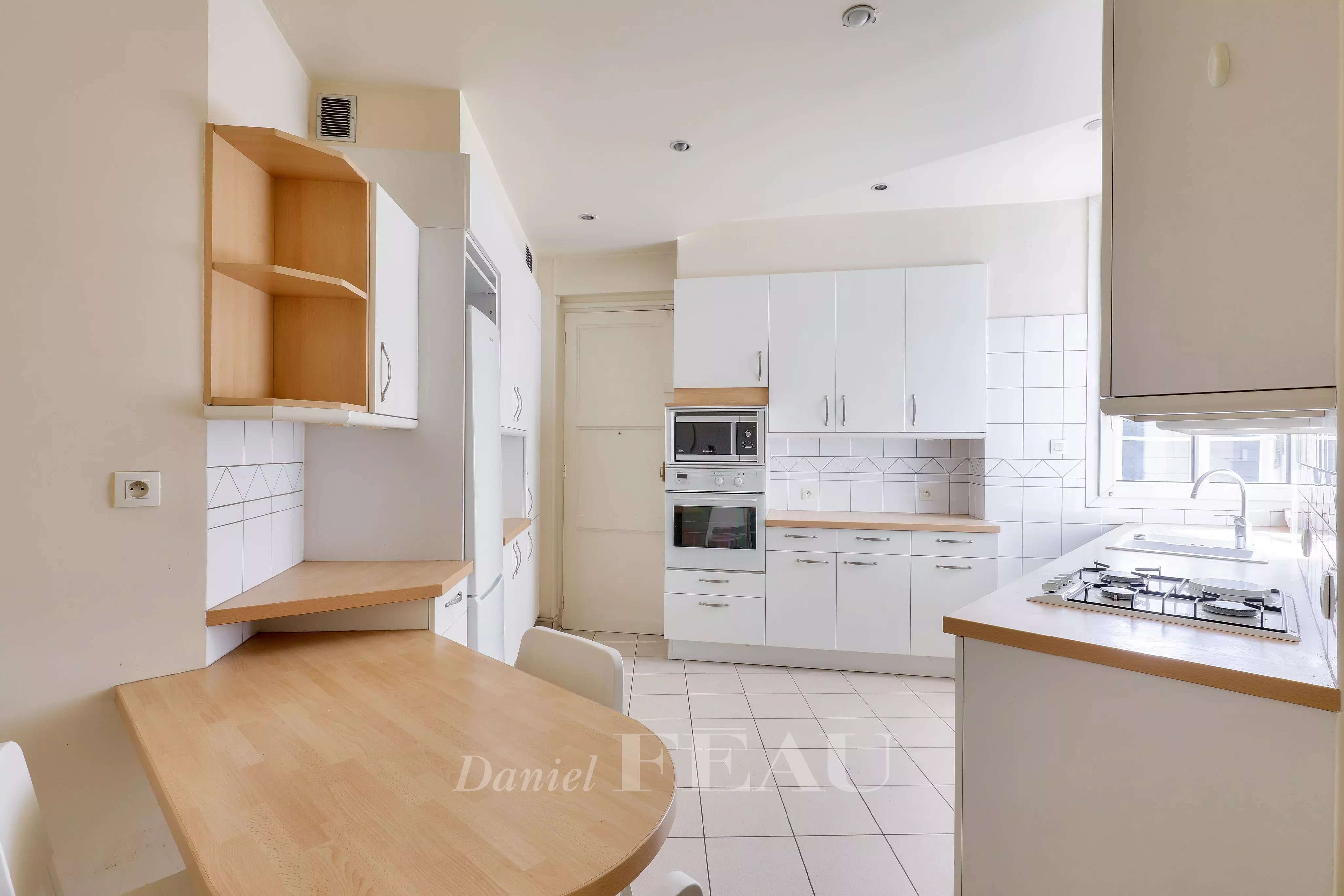 Location Appartement Paris 17ème