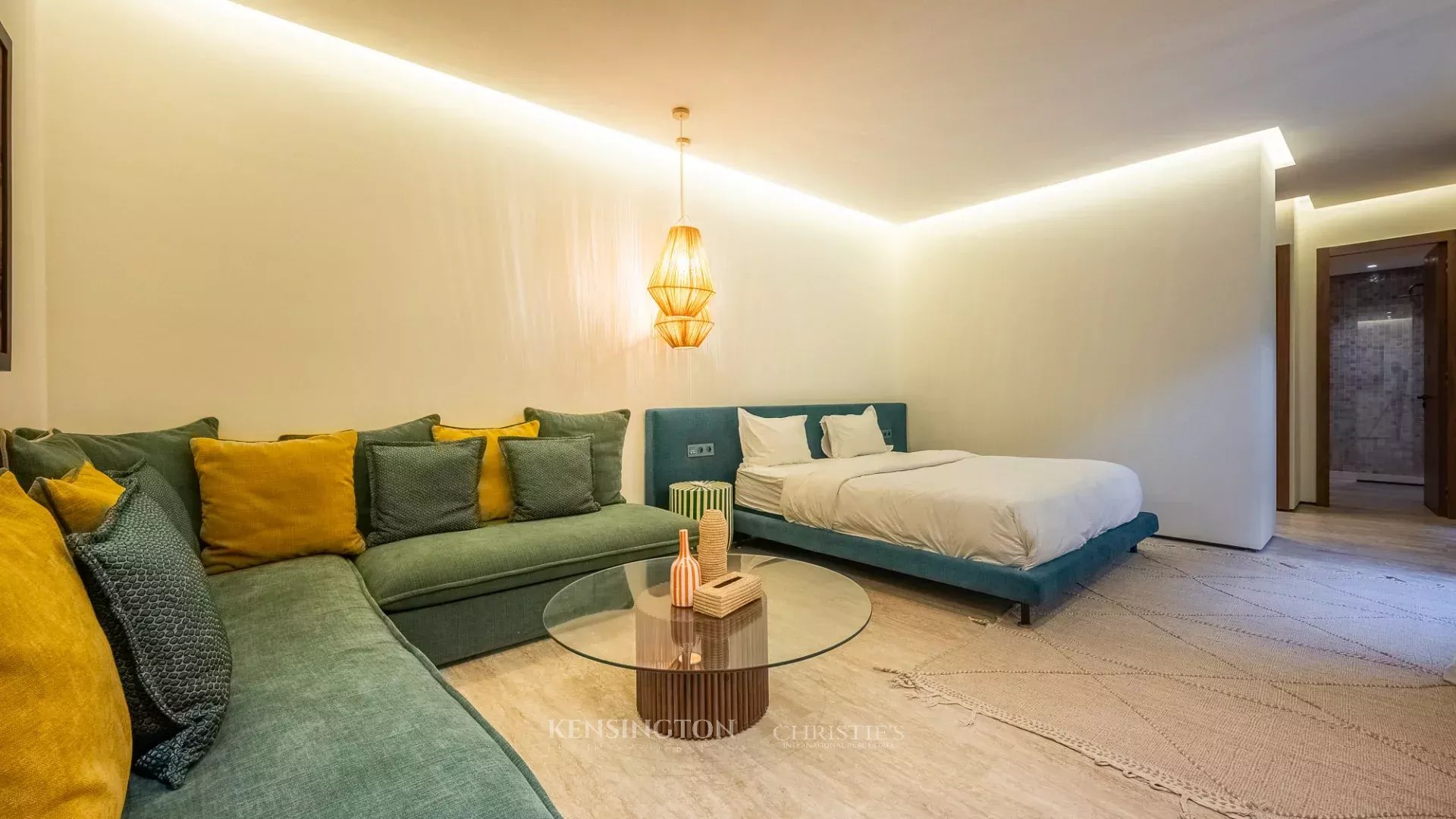 6 Bedroom Villa/Townhouse's Image 27