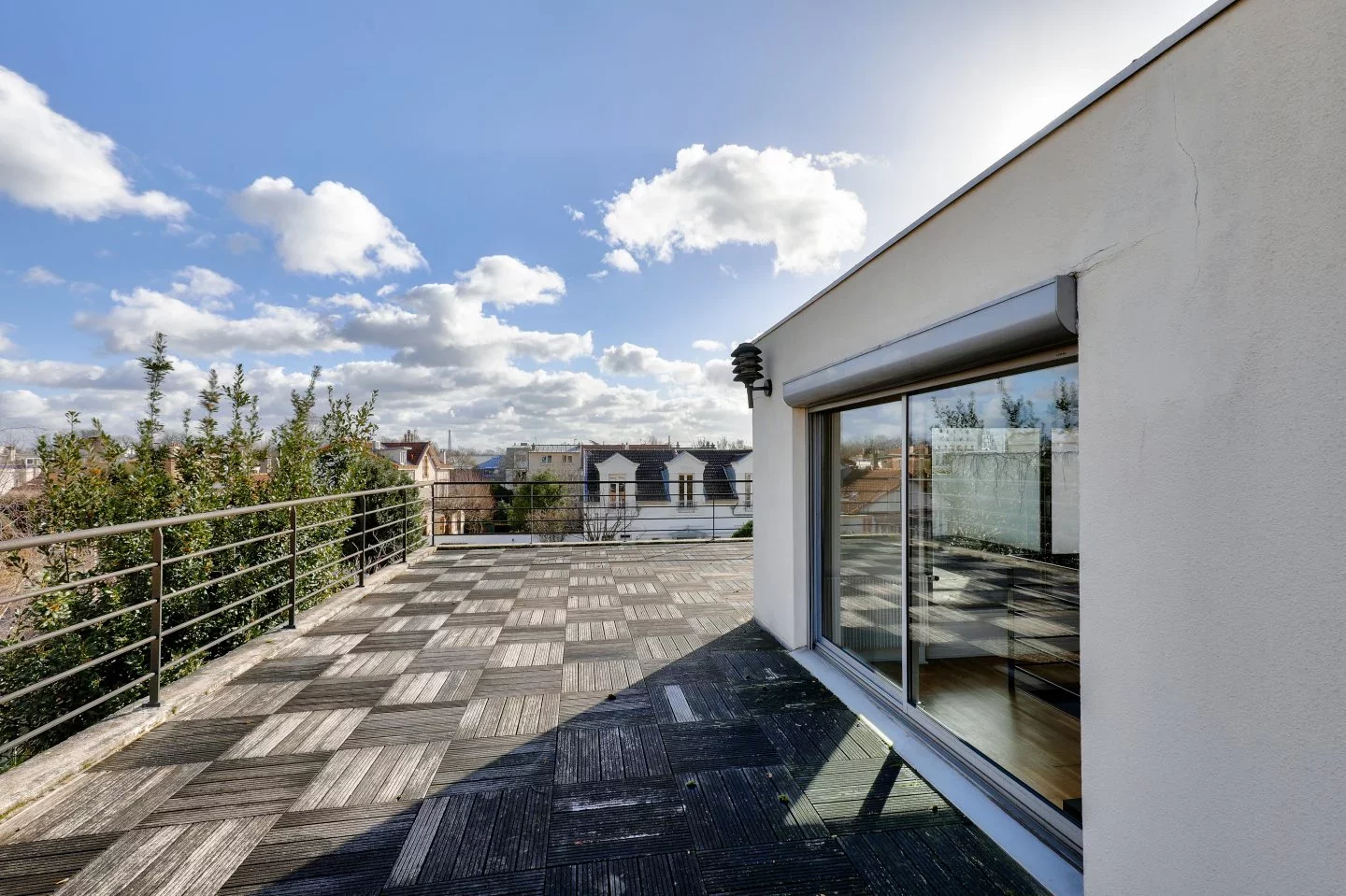 Suresnes - PARC DU CHATEAU -REPUBLIQUE