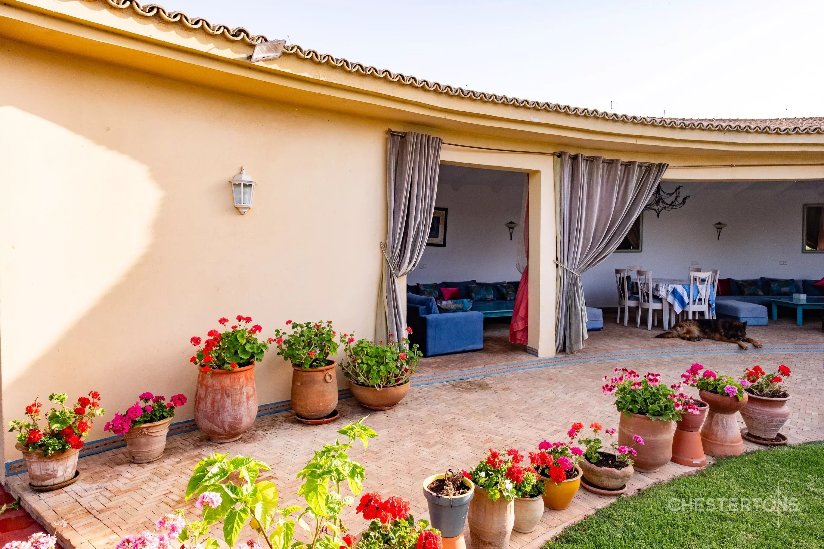  Image of Villa - 8 Bedrooms - 8 Bathrooms for Sale in Casablanca-Casablanca-Morocco, Image 19