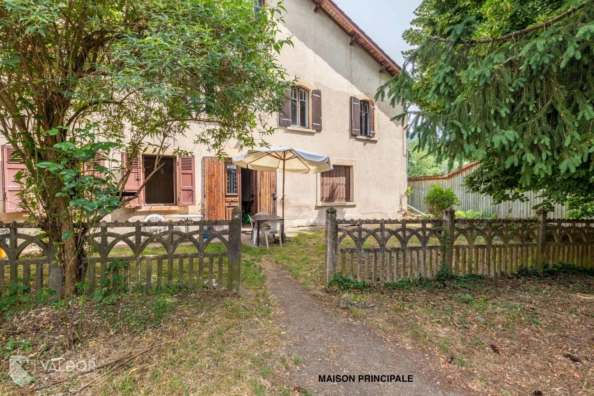 PROPRIÉTÉ À FORT POTENTIEL