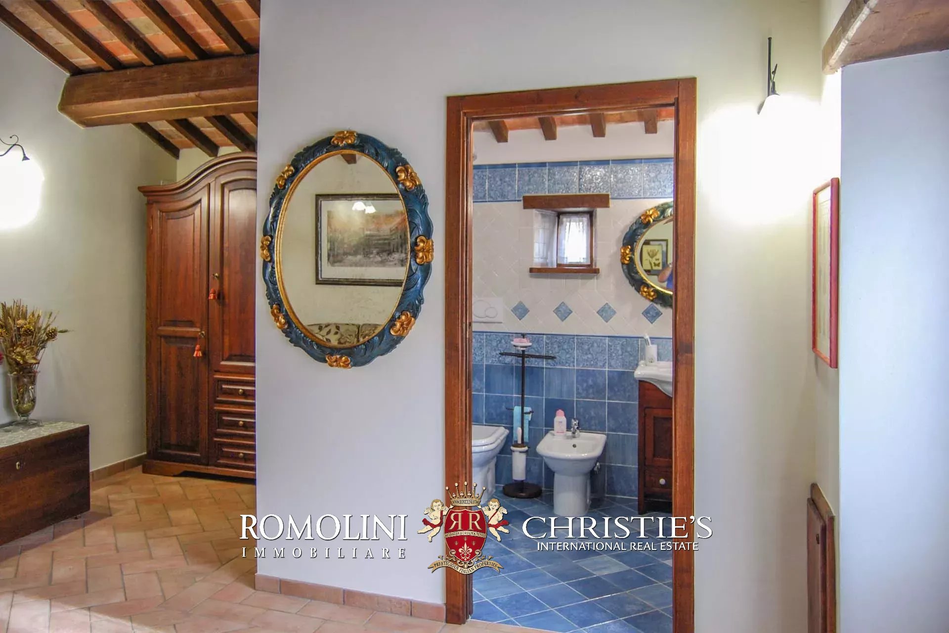 10 Bedroom Villa/Townhouse's Image 63