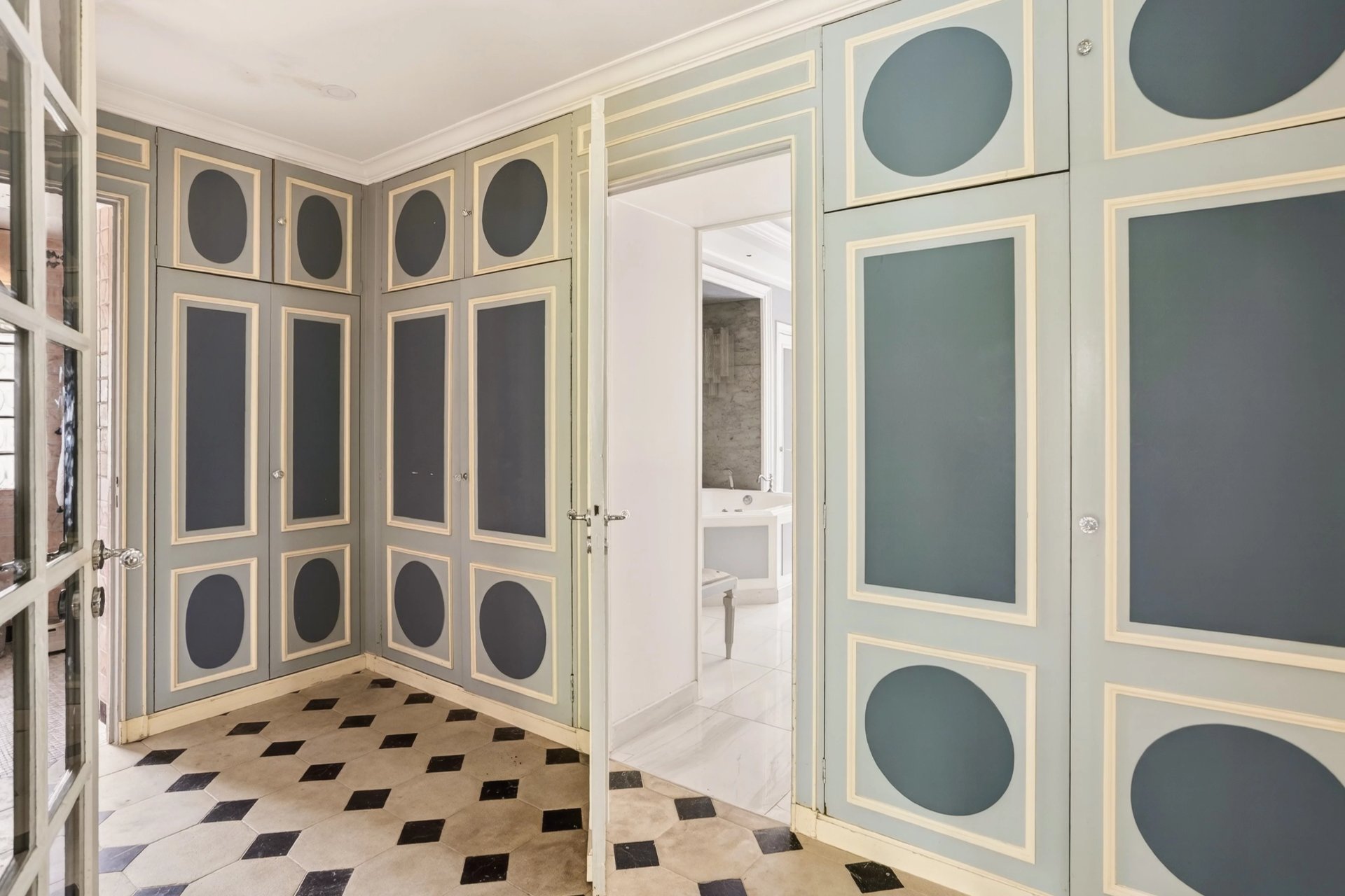 4 Bedroom Apartment/Flat's Image 8