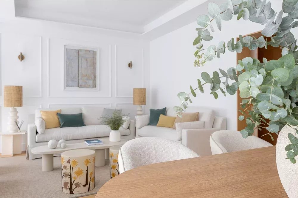 Fully Renovated Apartment in the Heart of Salamanca - picture 12