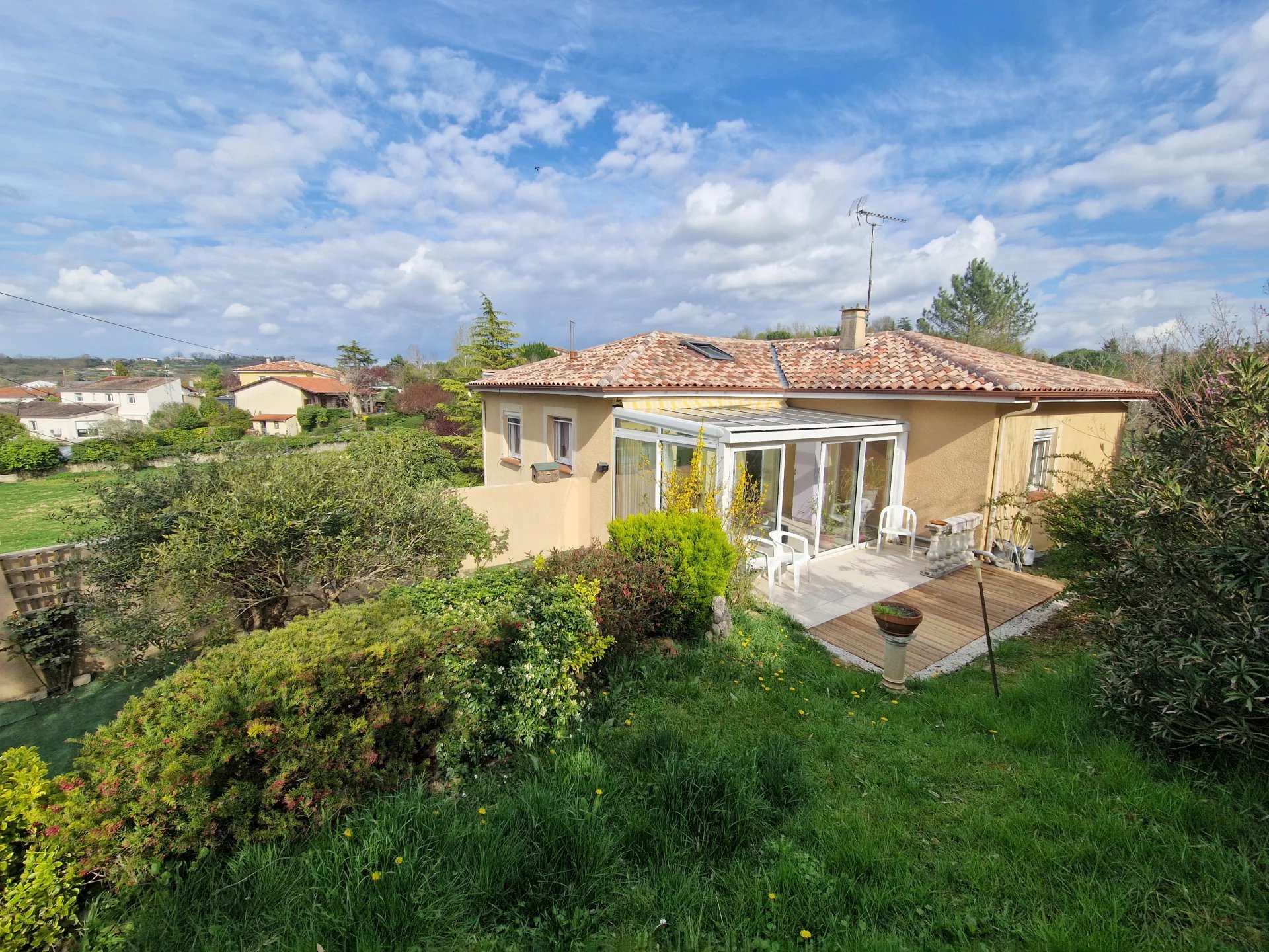 Agence immobilière de 