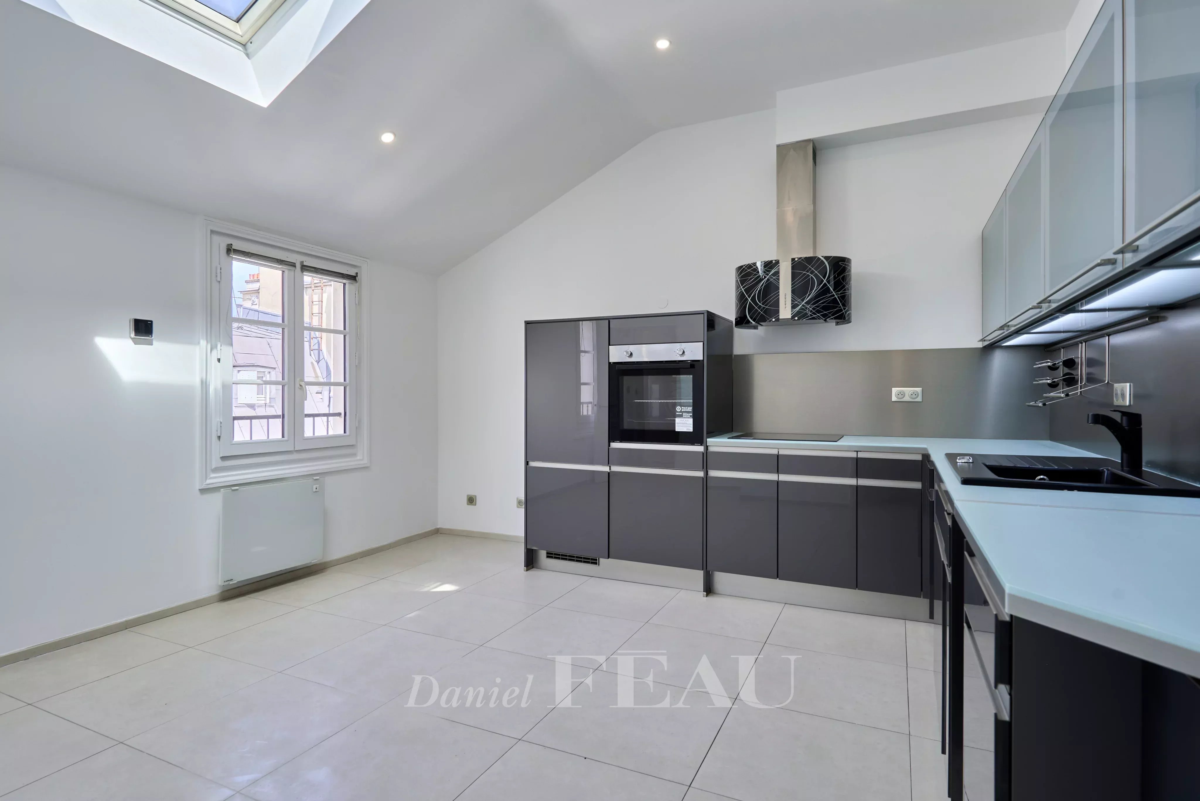 Location Appartement Paris 8ème