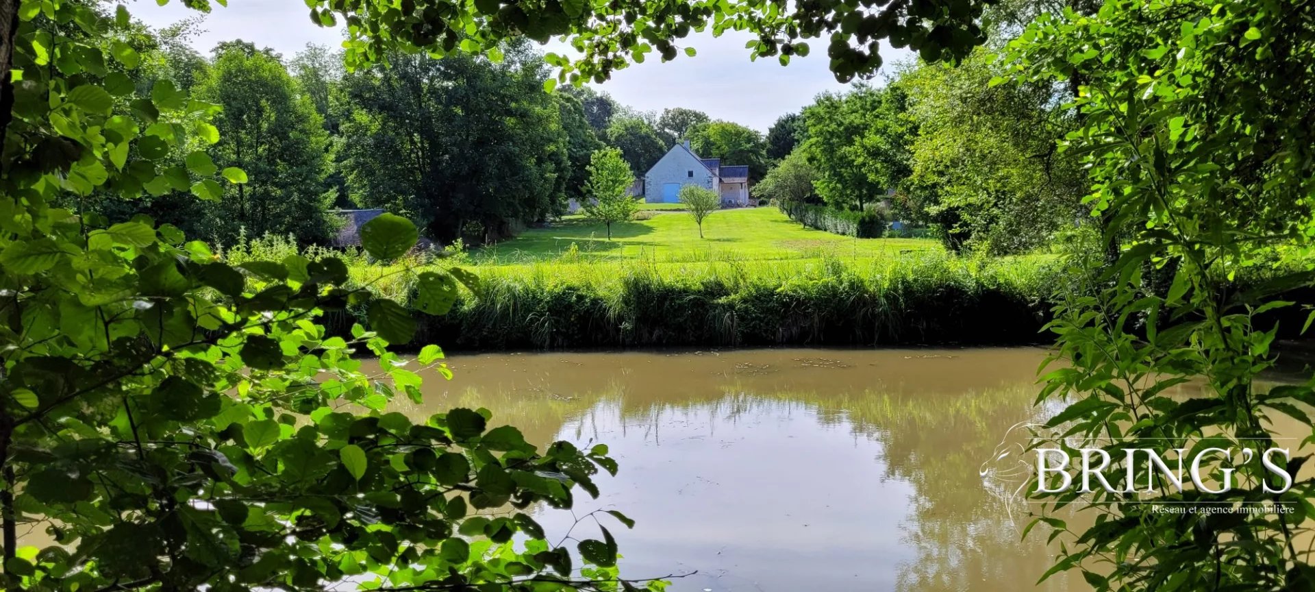 DEMEURE de CHARME dans CADRE BUCOLIQUE