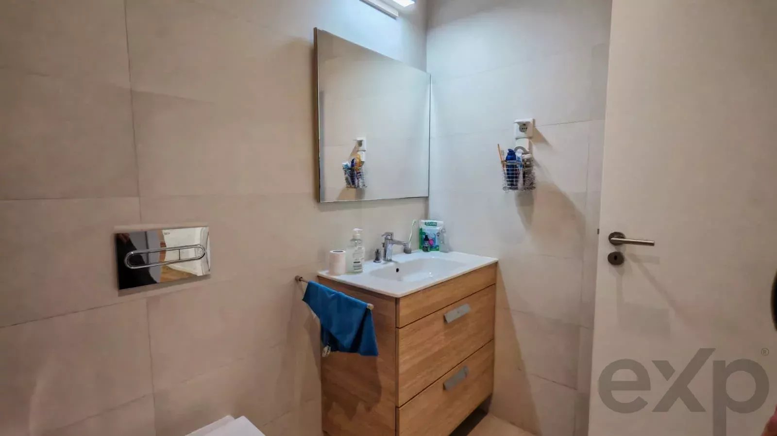 Contemporary One‑Bedroom Apartment in Arroios with Air Conditioning 87016817 image 22