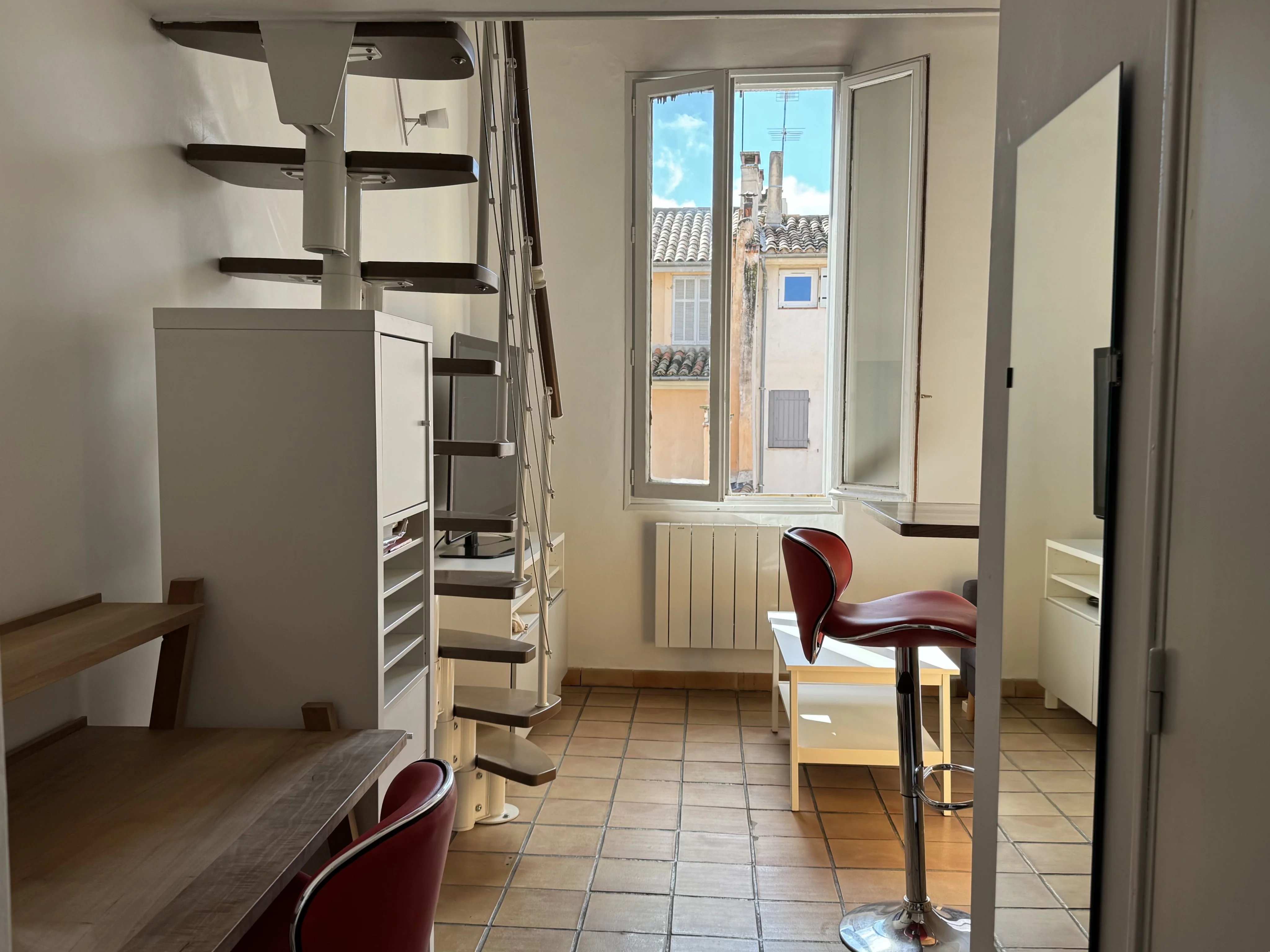 Appartement en duplex - Aix C.V Historique