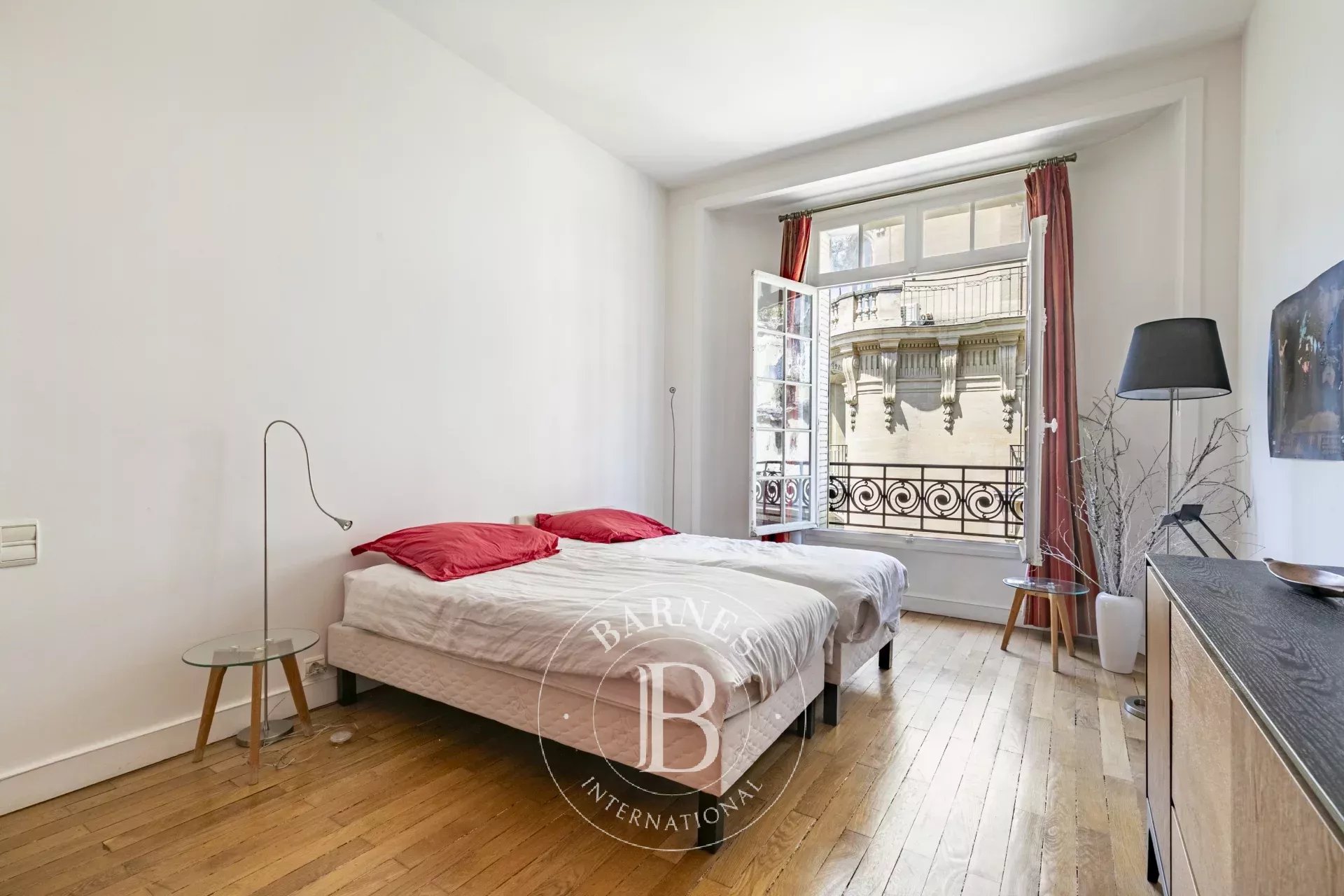 Daire Paris 6ème - picture 15