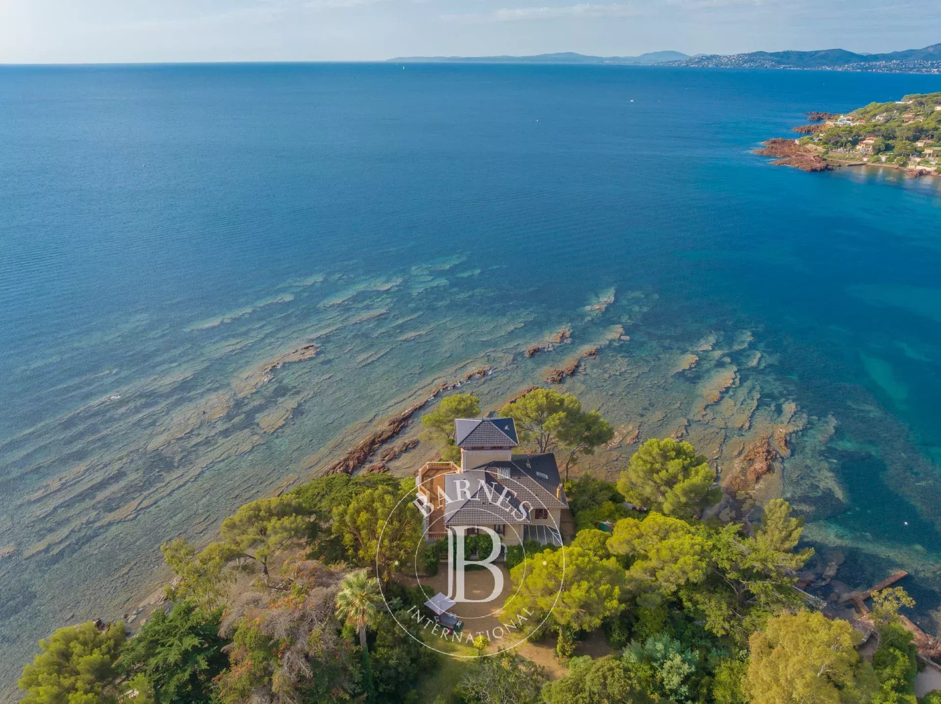 Villa Saint-Raphaël  -  ref 86909234 (picture 3)
