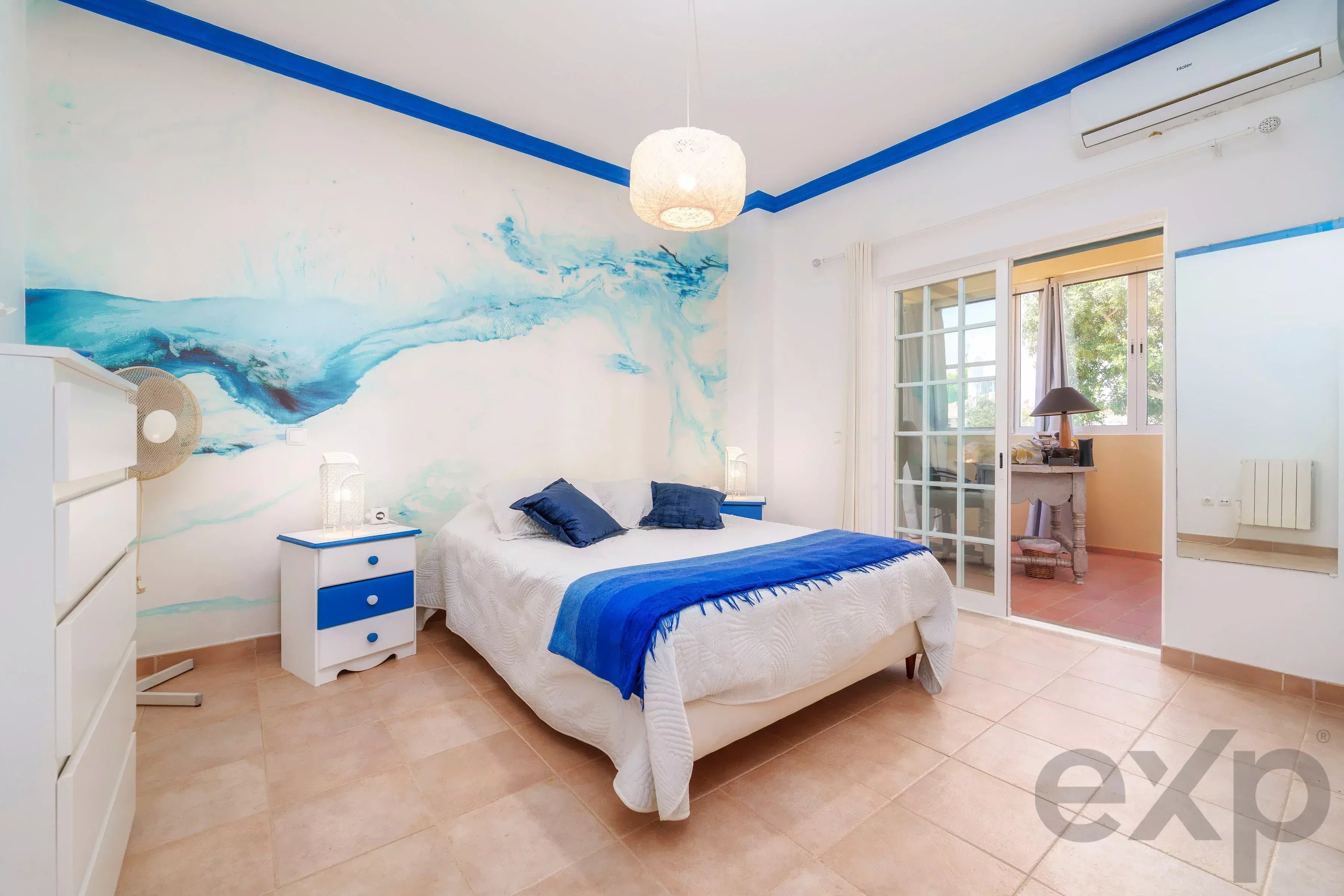 A fantastic, charming 4-bedroom villa with a garden and swimming pool on the outskirts of Olhão 87006245 image 36