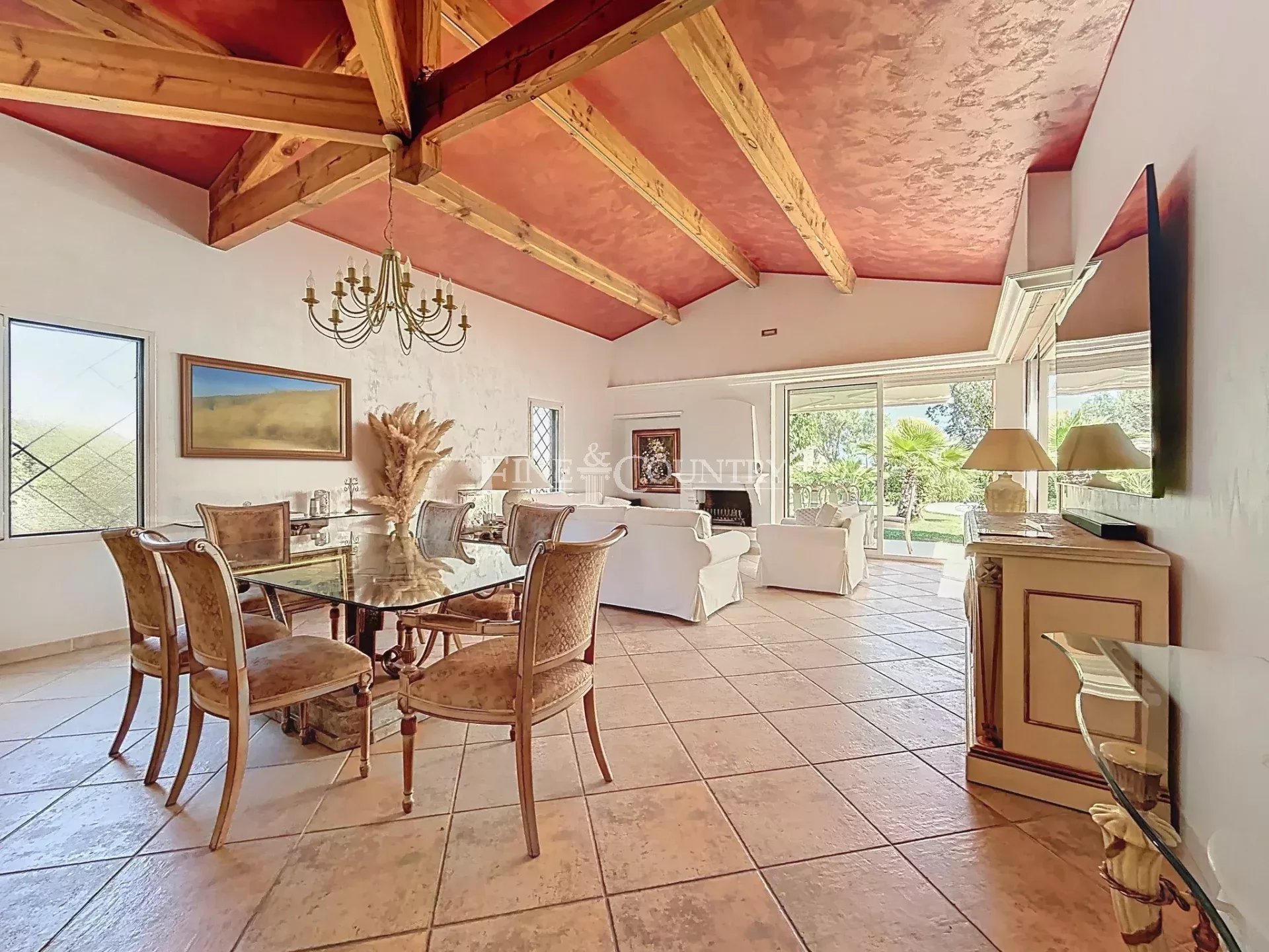 Photo of Villa for sale in Mandelieu in private domain with partial sea view