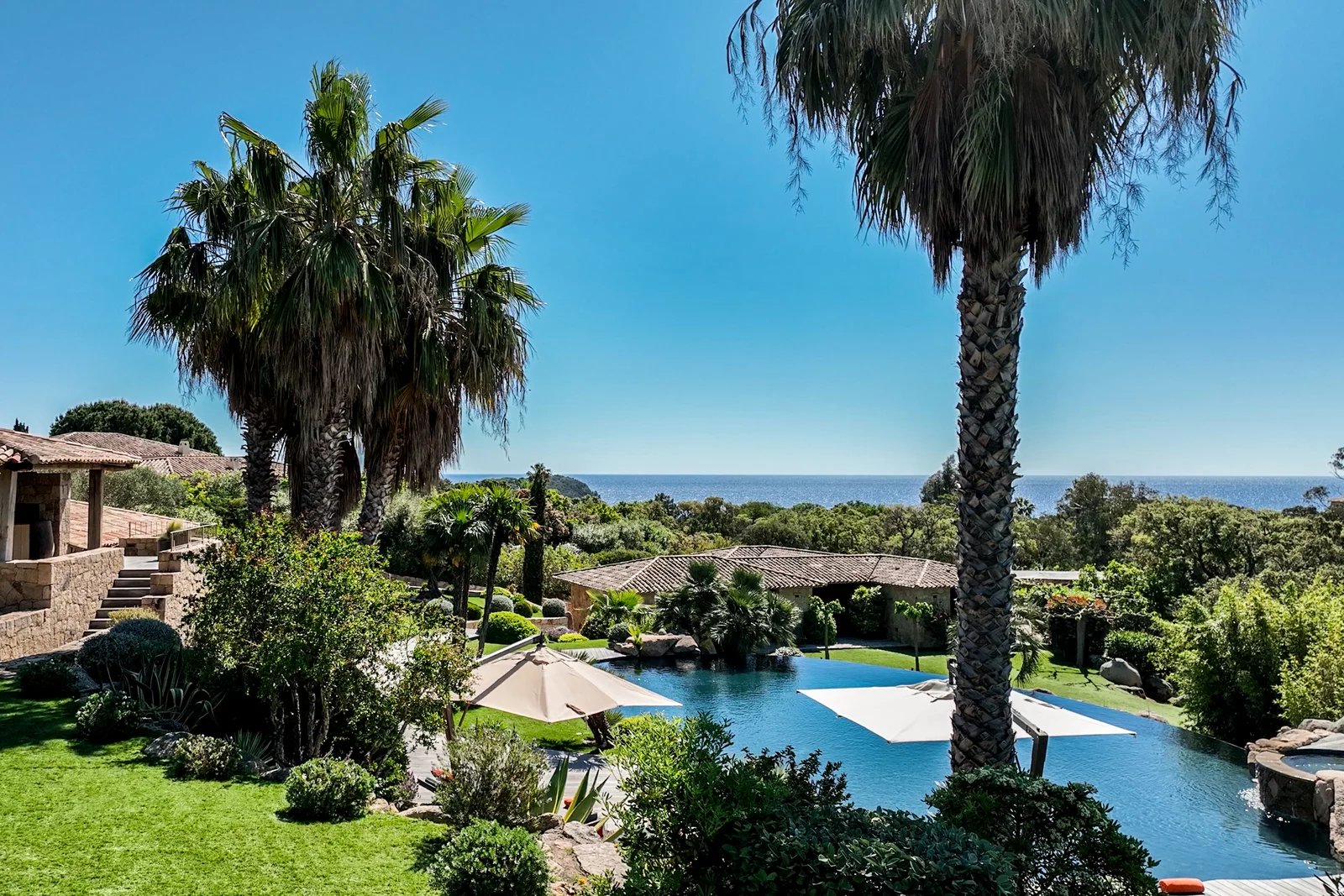 Alquiler Villa | Sainte-Lucie-de-Porto-Vecchio - picture 2