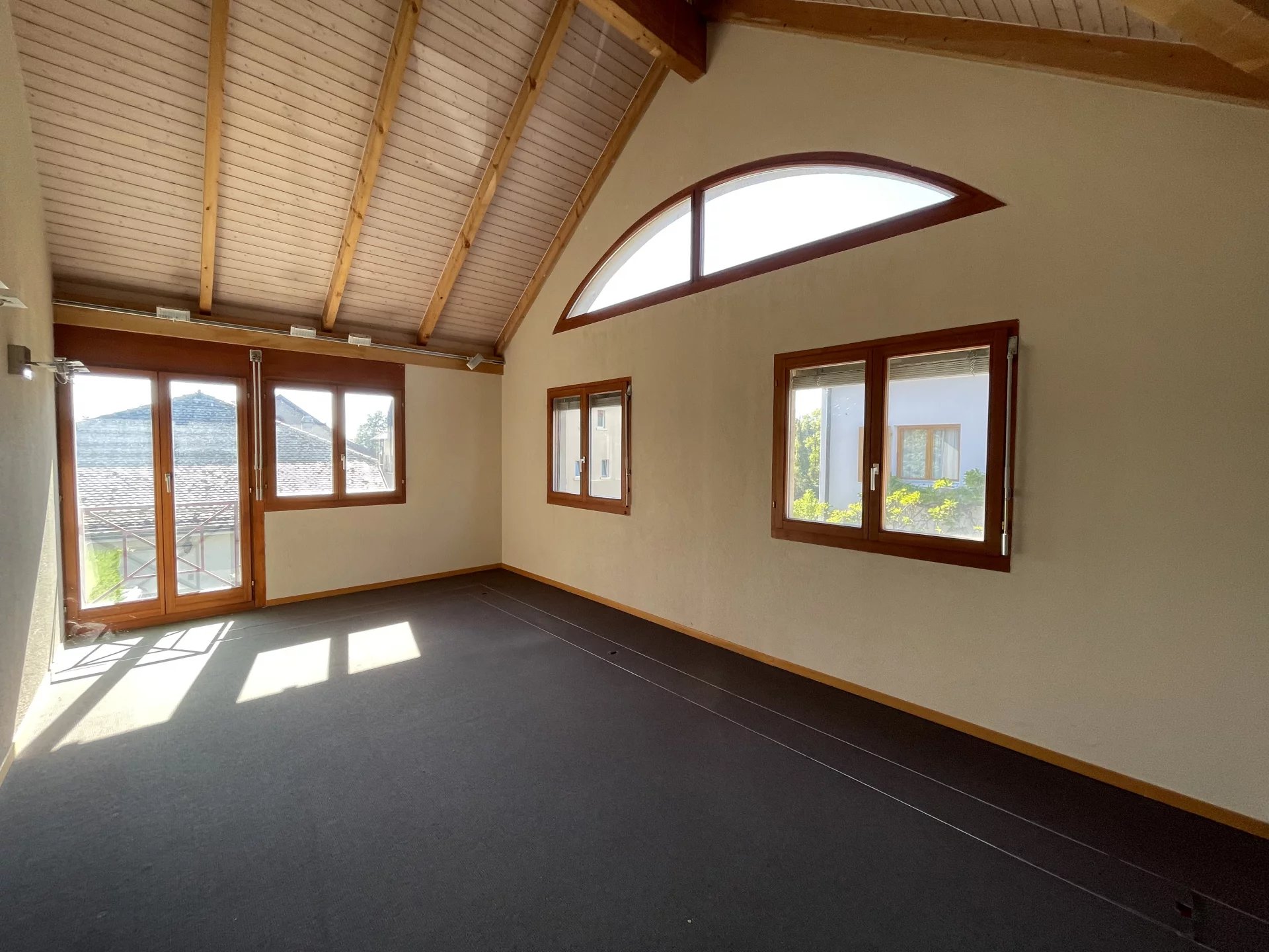 Bureau à vendre, 200 m², Founex