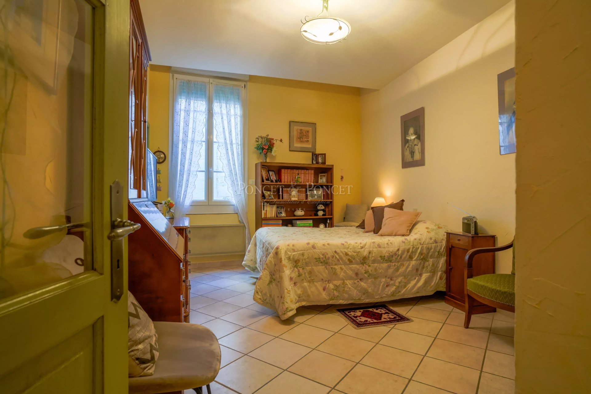4 Bedroom Villa/Townhouse's Image 7
