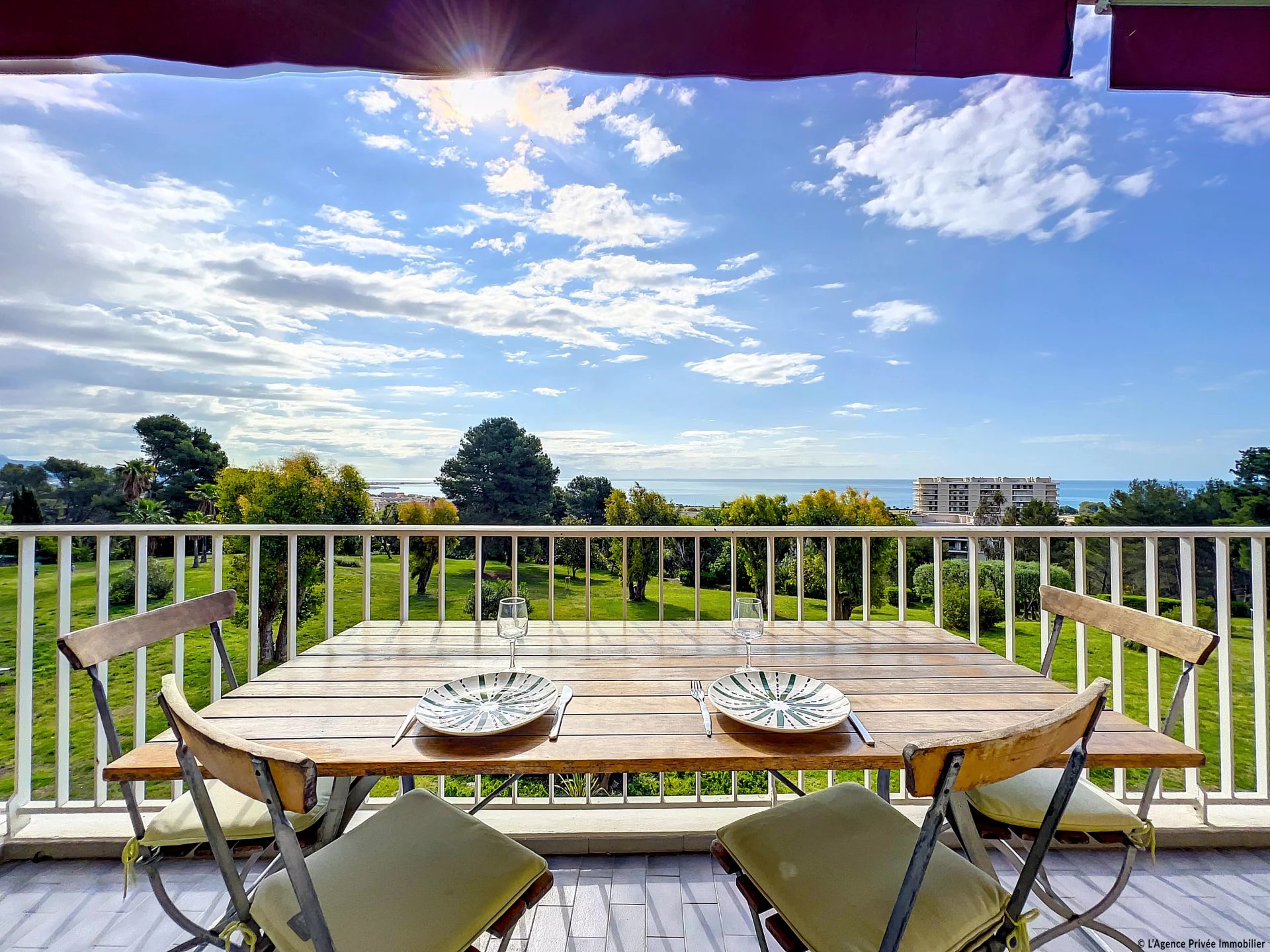 Sale Apartment - Cagnes-sur-Mer