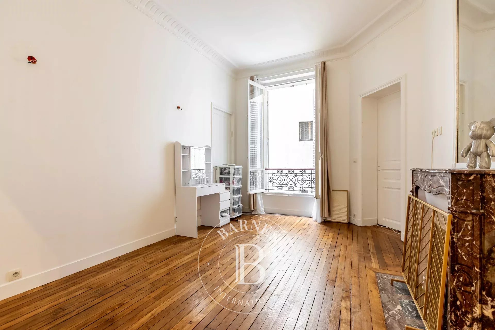 Daire Paris 16ème - picture 8