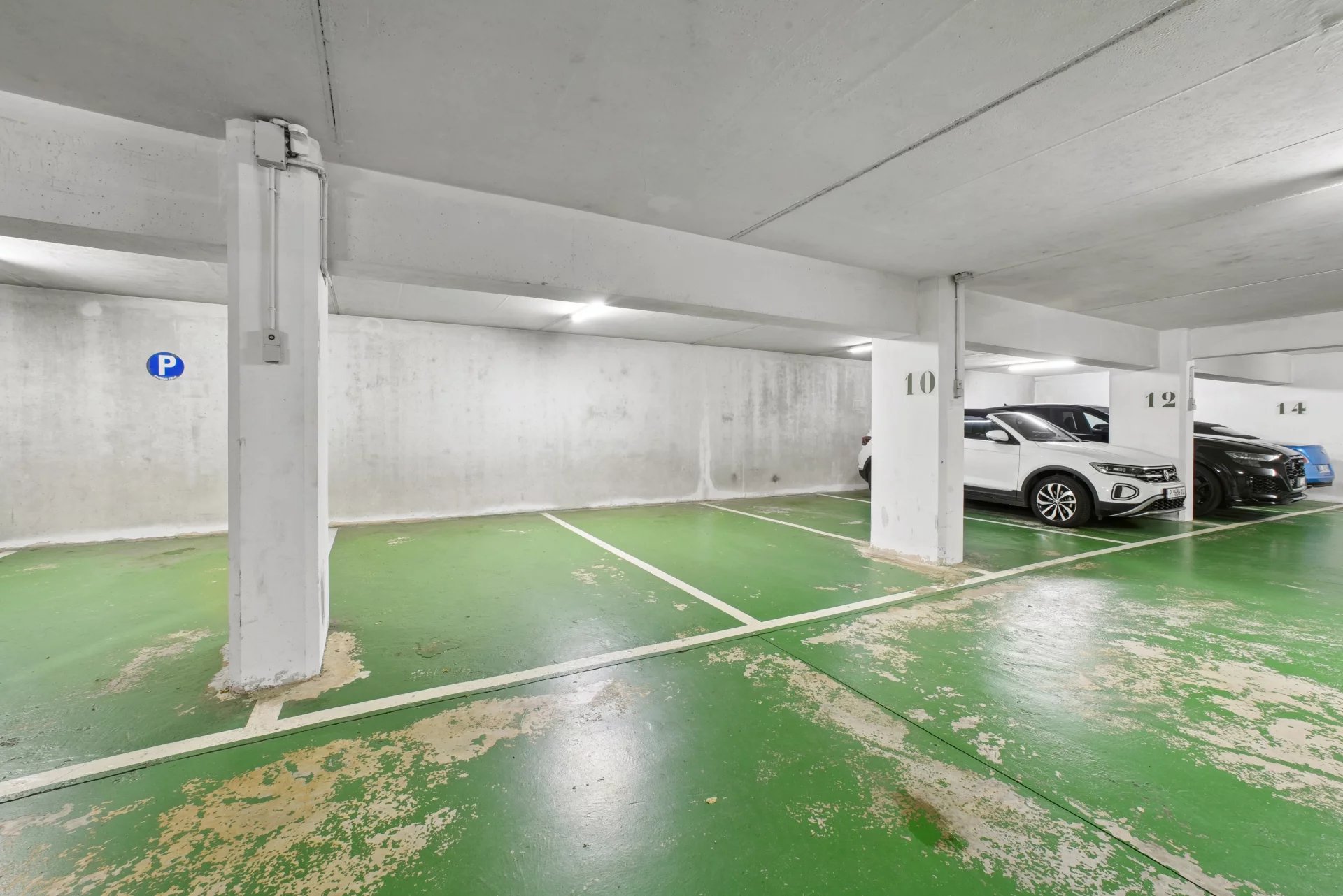 Appartement rénové d'une chambre avec grande terrasse orientée au sud