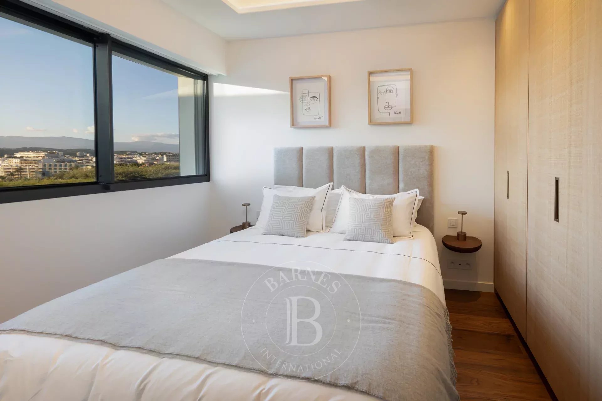 CAP D'ANTIBES - PENTHOUSE - PANORAMIC SEA VIEW -  SWIMMING POOL - picture 12