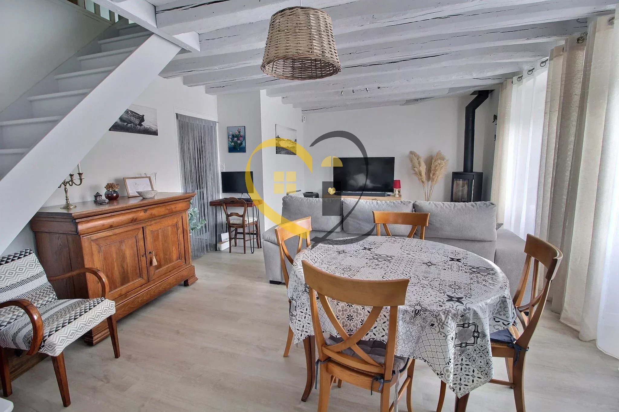 Agence immobilière de 