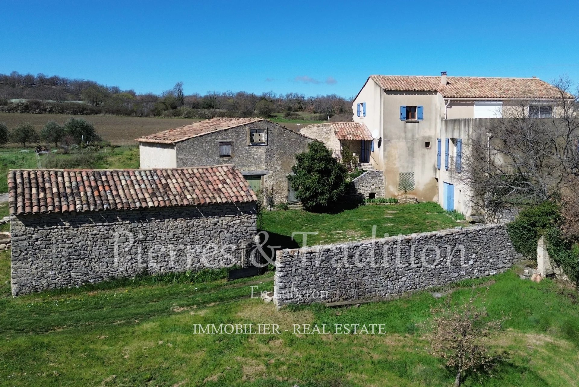 Agence immobilière de Pierres et Tradition en Luberon Apt