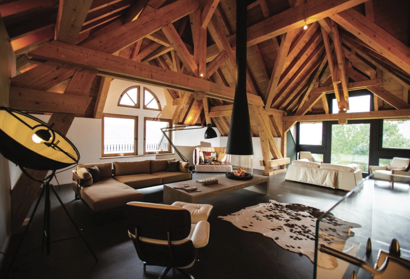 Living-room High ceiling