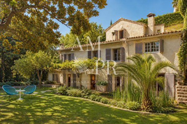 Historic 6-Bedroom Family Villa in Cannes La Californie — photo 1