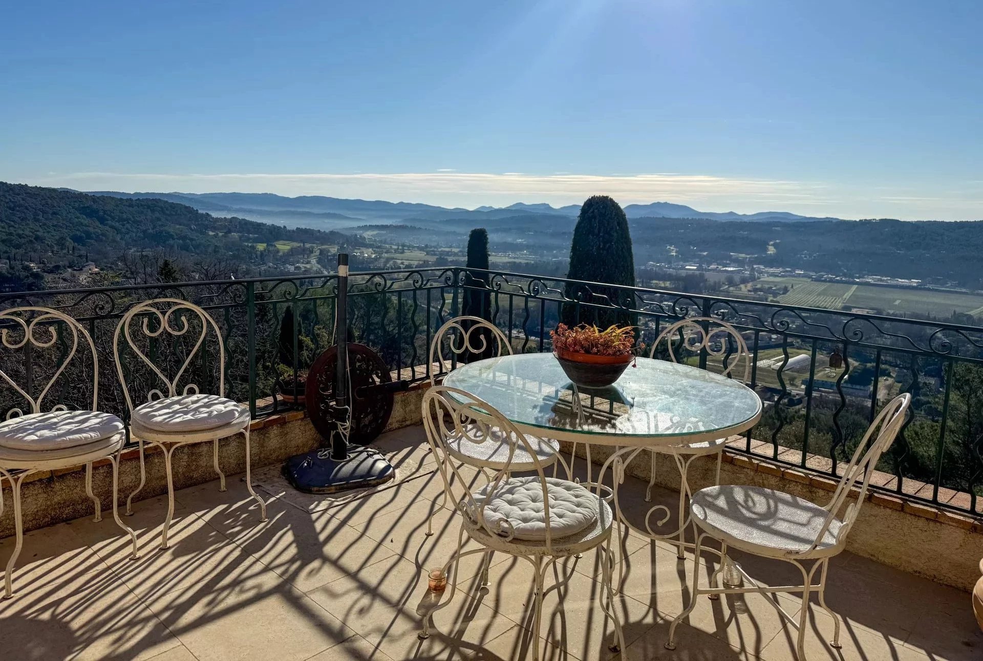 2/3-bedroom apartment with terrace and panoramic view - Tourrettes