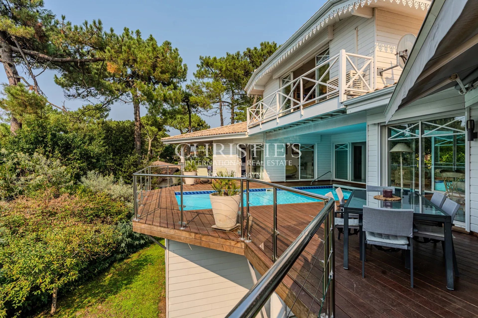 7 Bedroom Villa/Townhouse's Image 5
