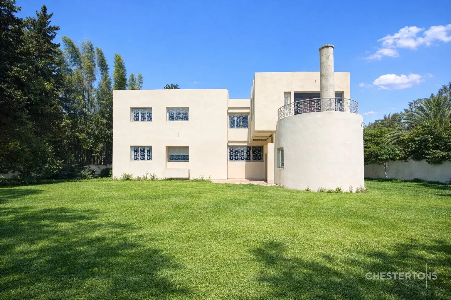 Image of Villa - 6 Bedrooms for Sale in Rabat-Rabat-Morocco, Image 2