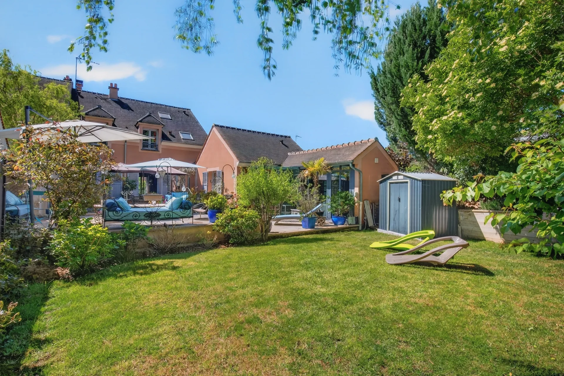 La Celle-Saint-Cloud - LE BOURG