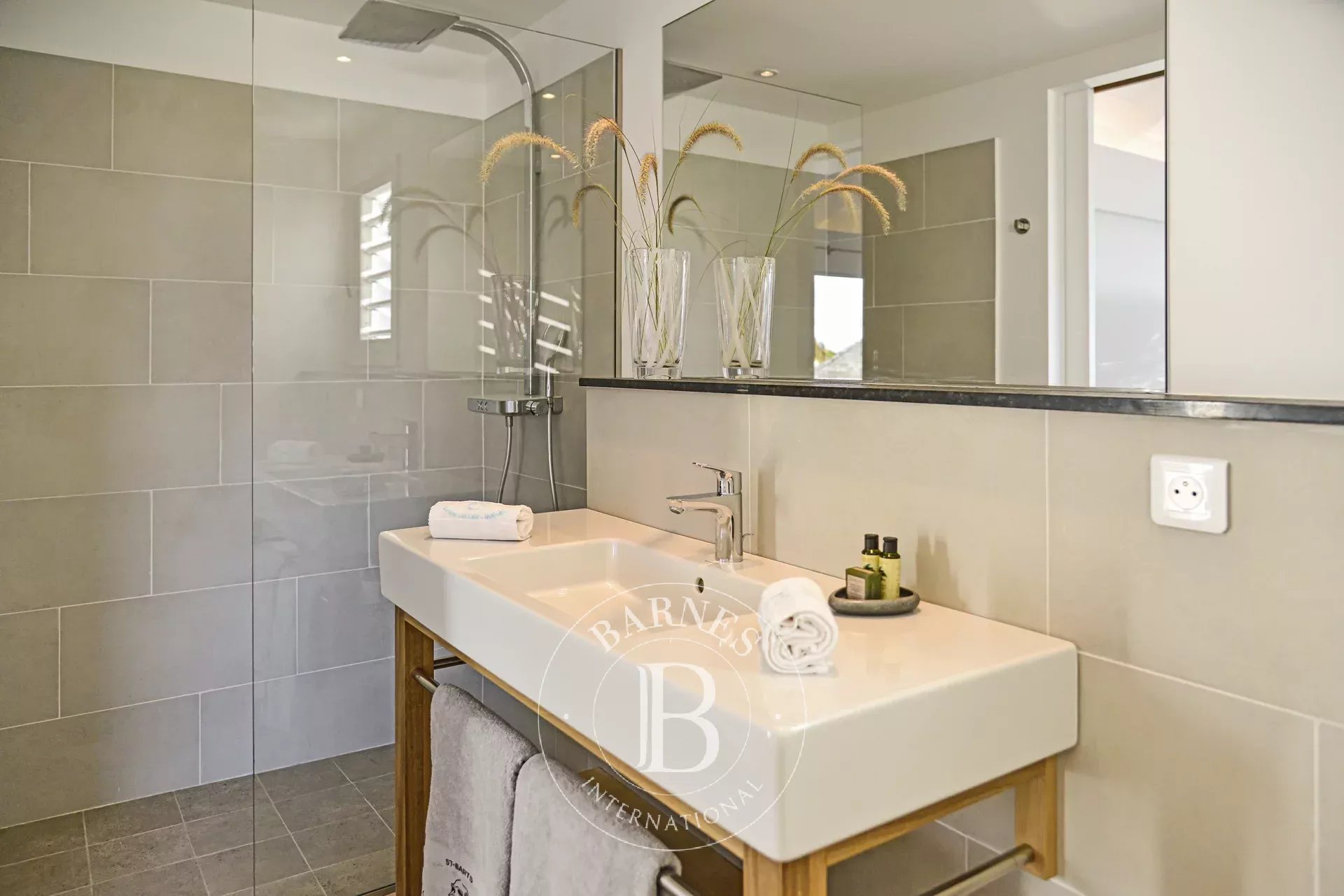Grand Cul-de-Sac  - Villa 7 Chambres - picture 20