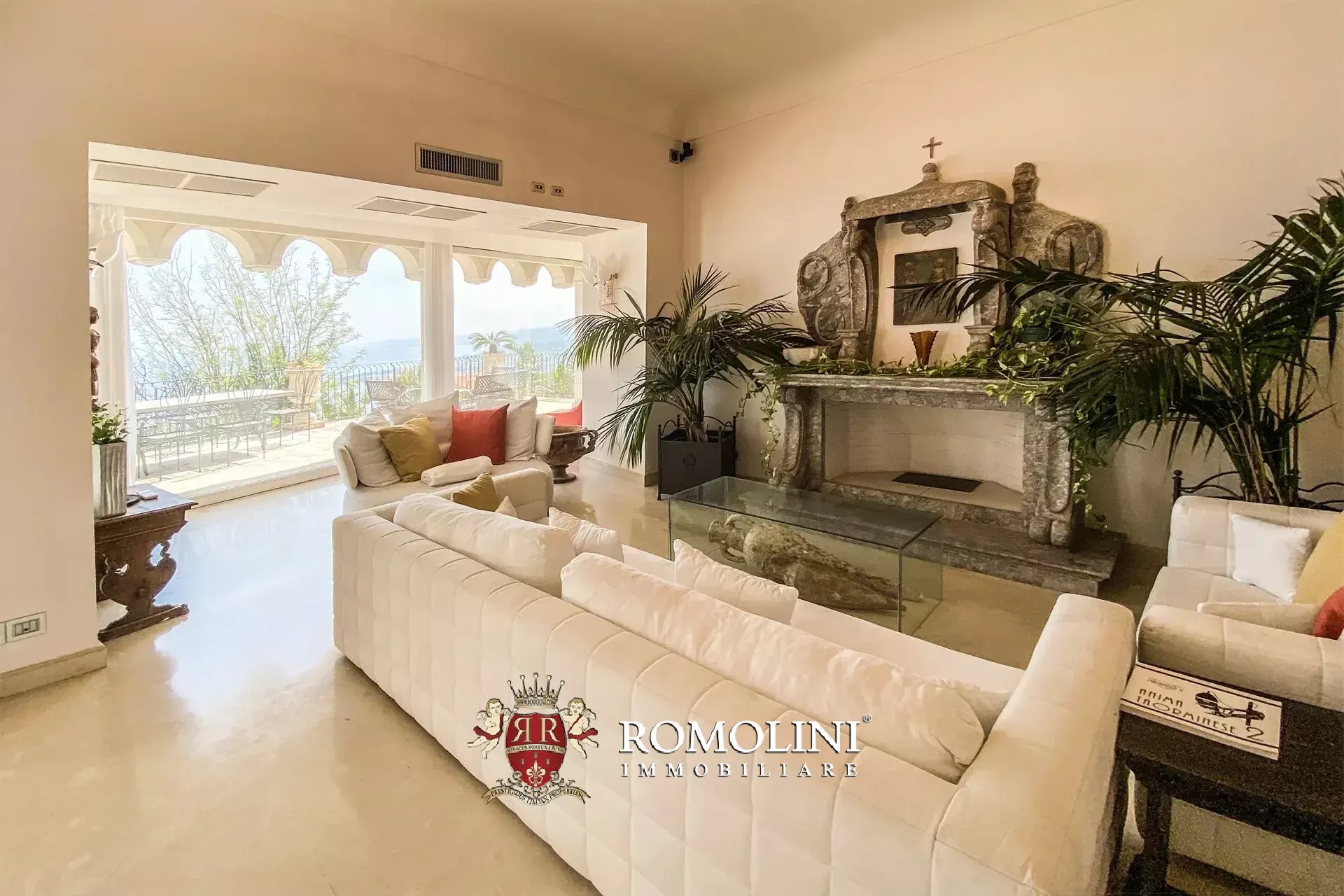LUXURY SEA VIEW VILLA WITH POOL FOR SALE IN TAORMINA, SICILY