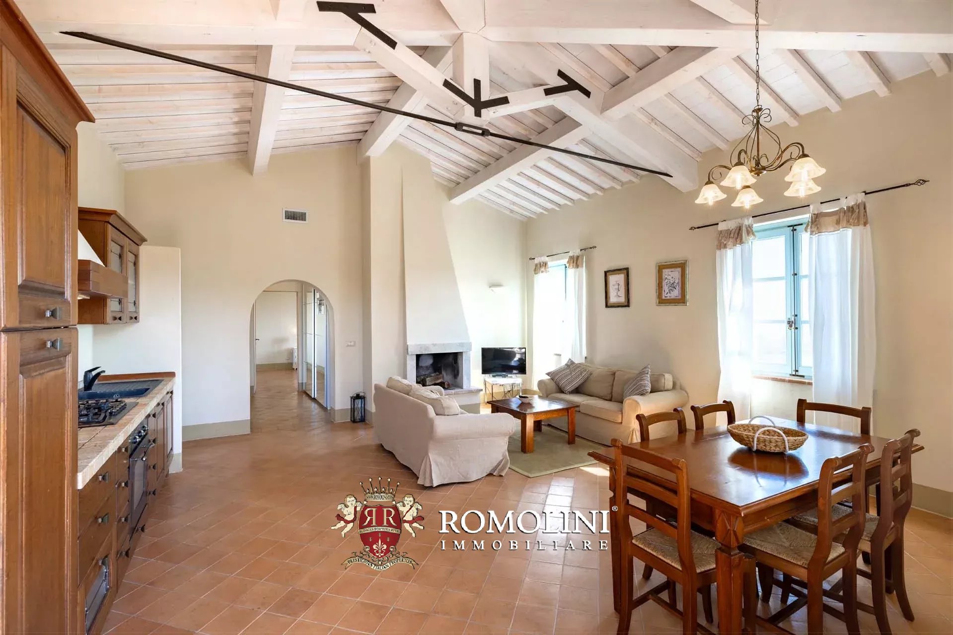 LUXUSANLAGE MIT 19 WOHNUNGEN IN DER TOSKANA, VAL D'ORCIA